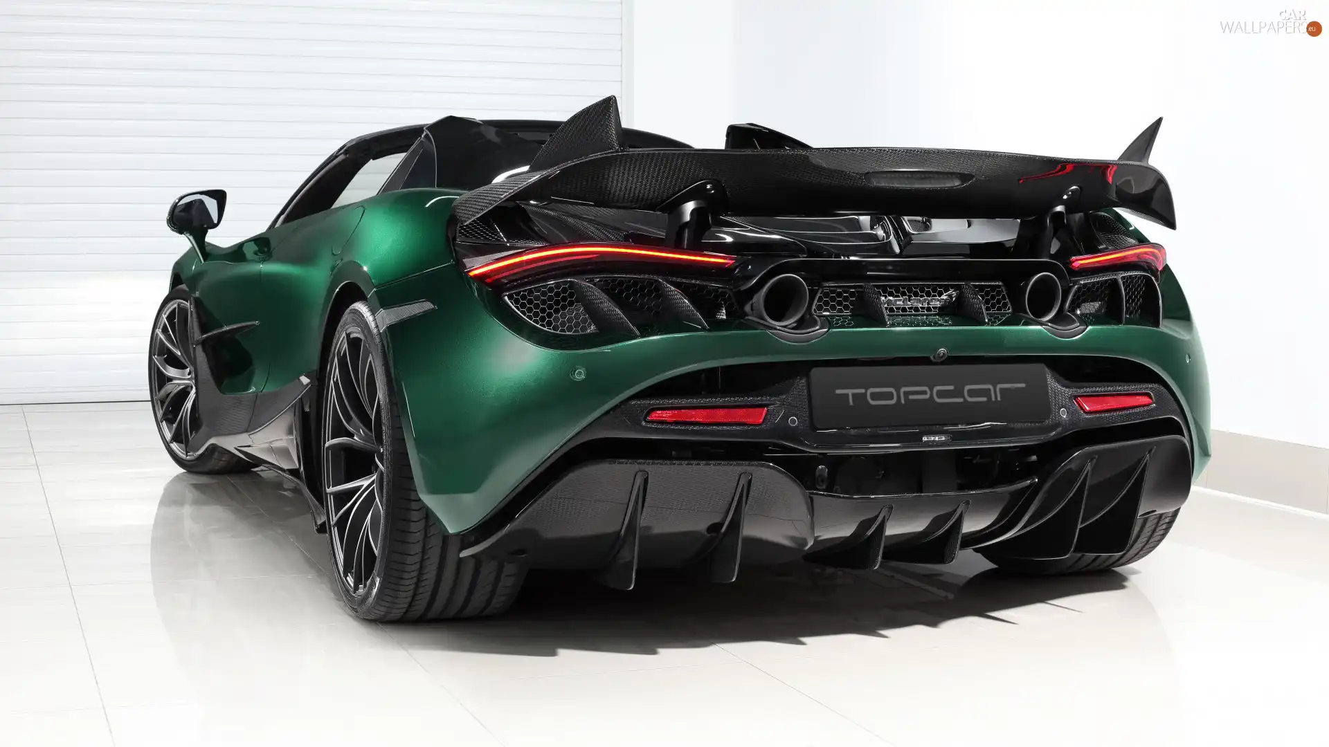 Green, McLaren 720S
