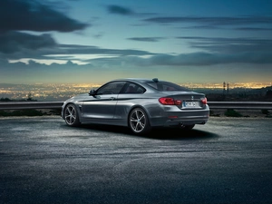 BMW 435i, Above the Town