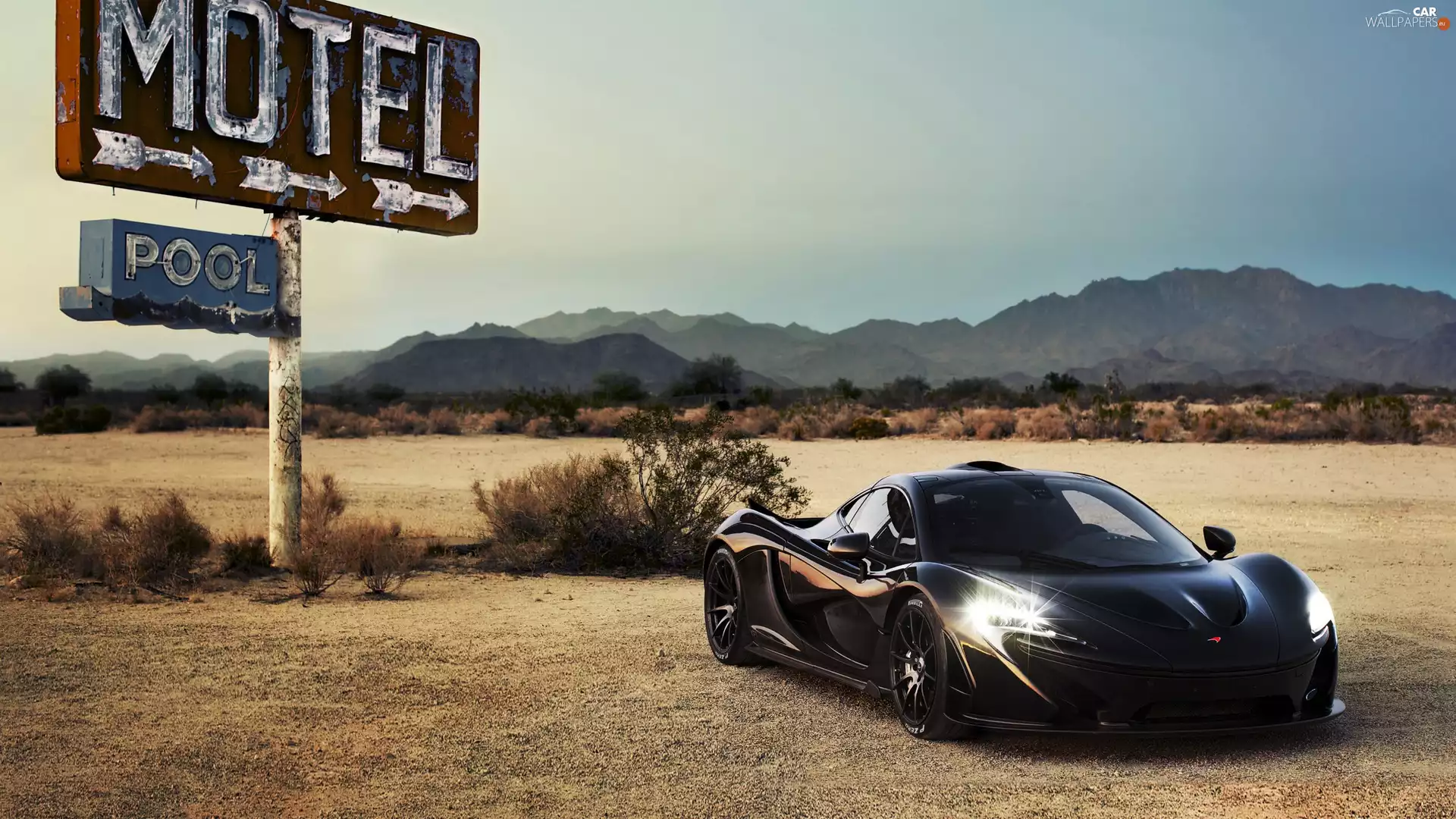 Mountains, McLaren P-1