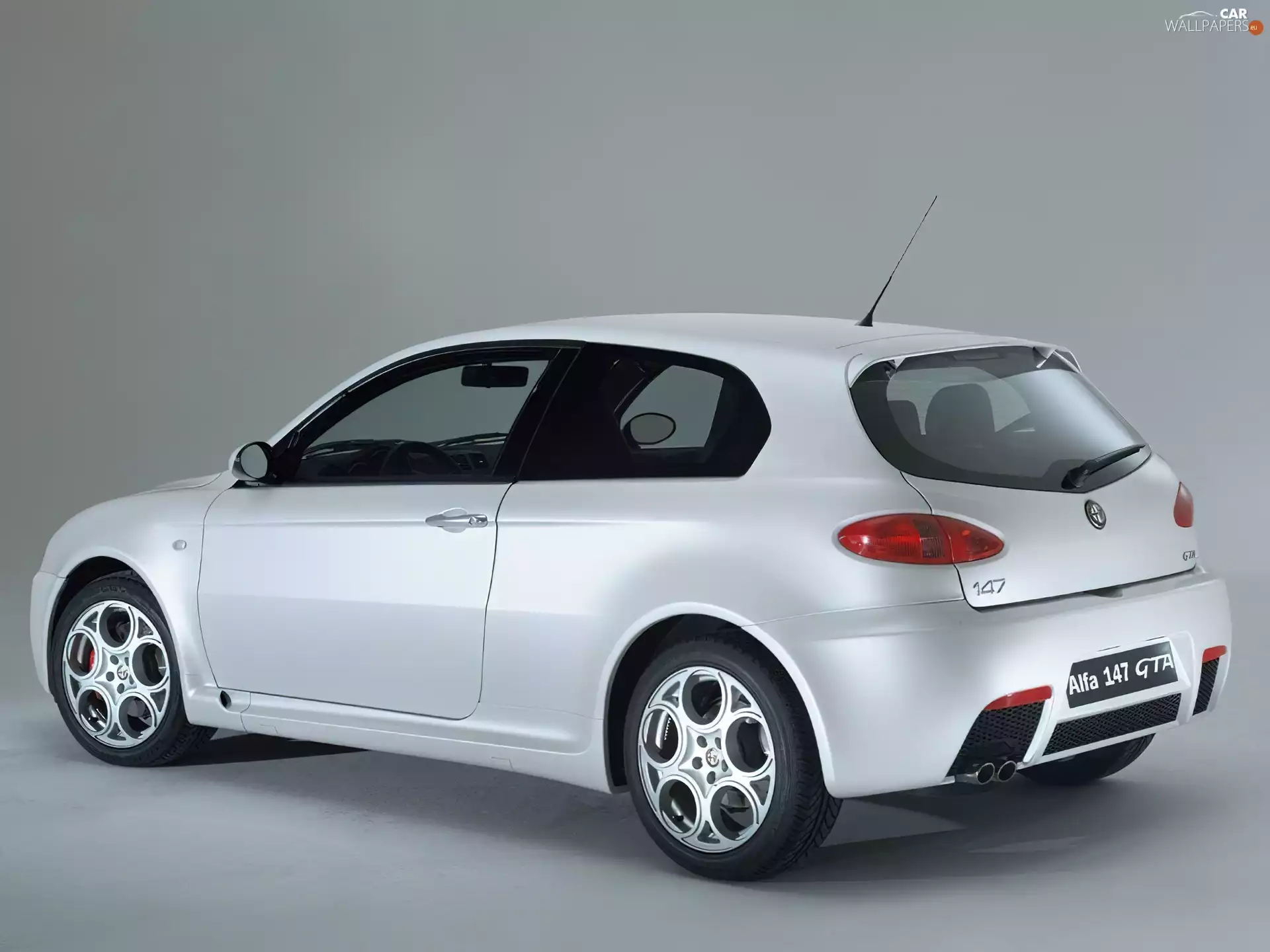 White, Alfa Romeo 147