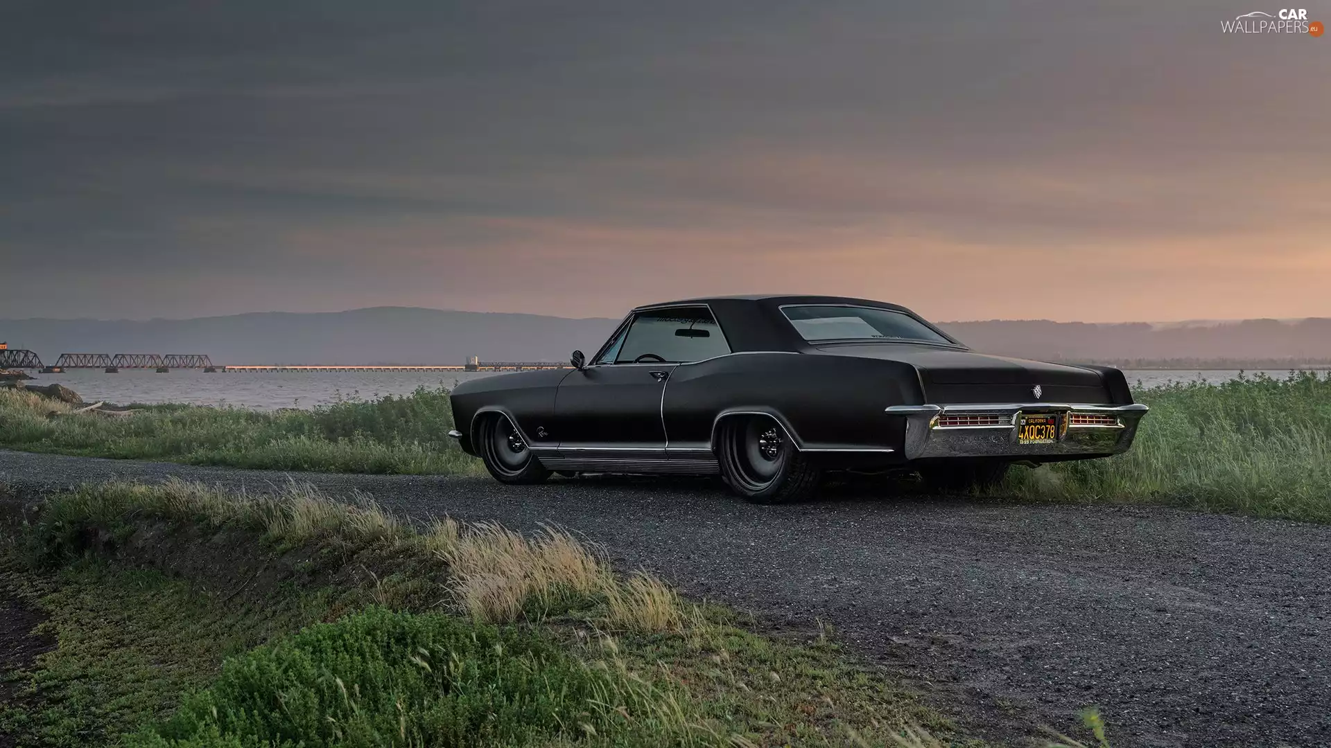 antique, Freak Sinatra, 1965, Buick Riviera