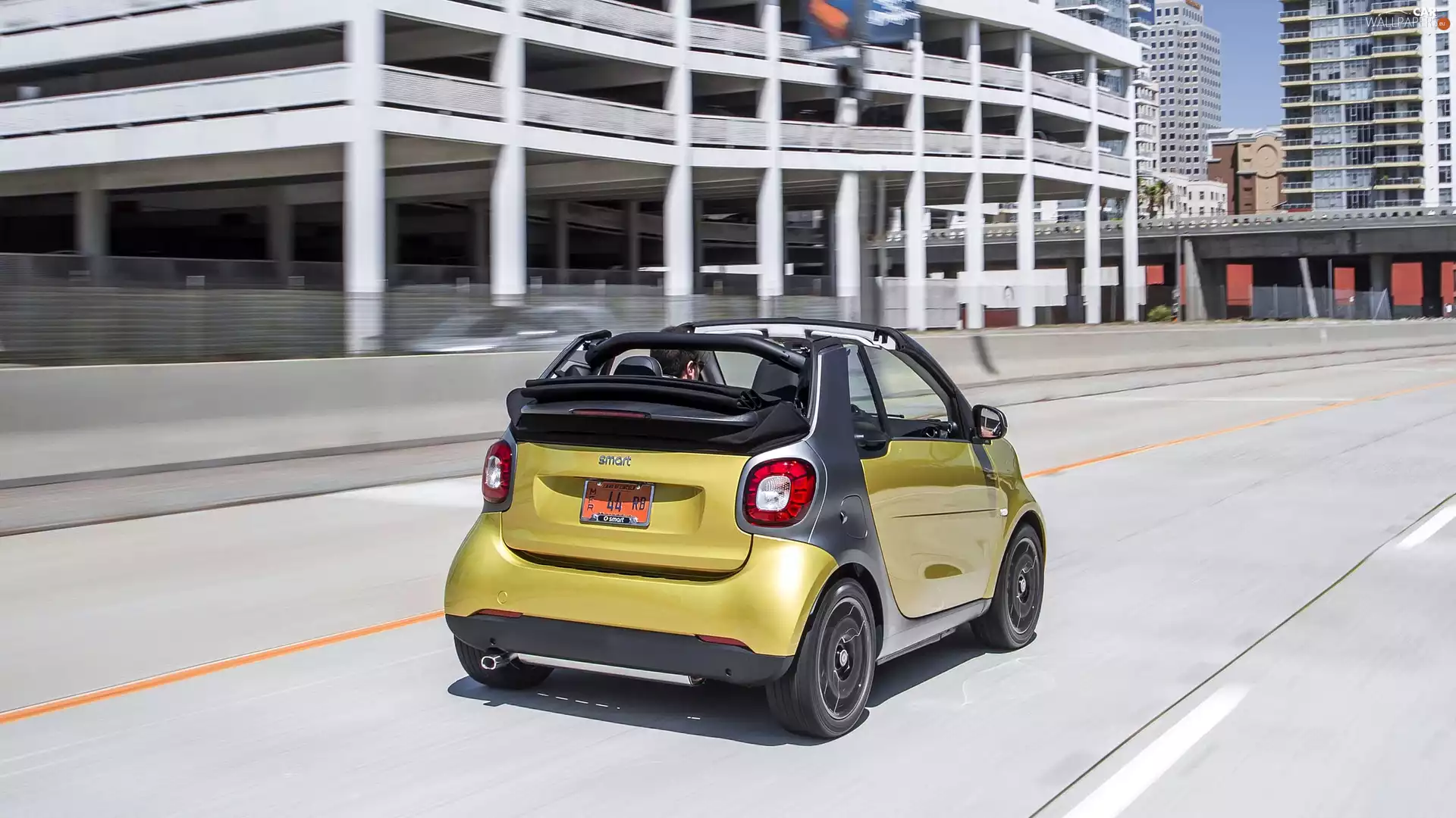 Street, skyscrapers, Back, 2017, Smart Fortwo Cabrio