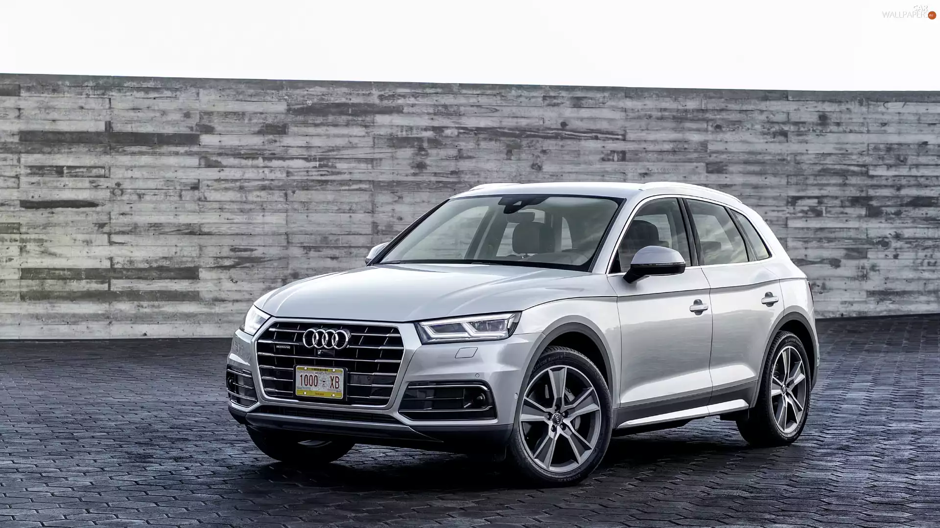 Silver, 2017, wall, Audi Q5