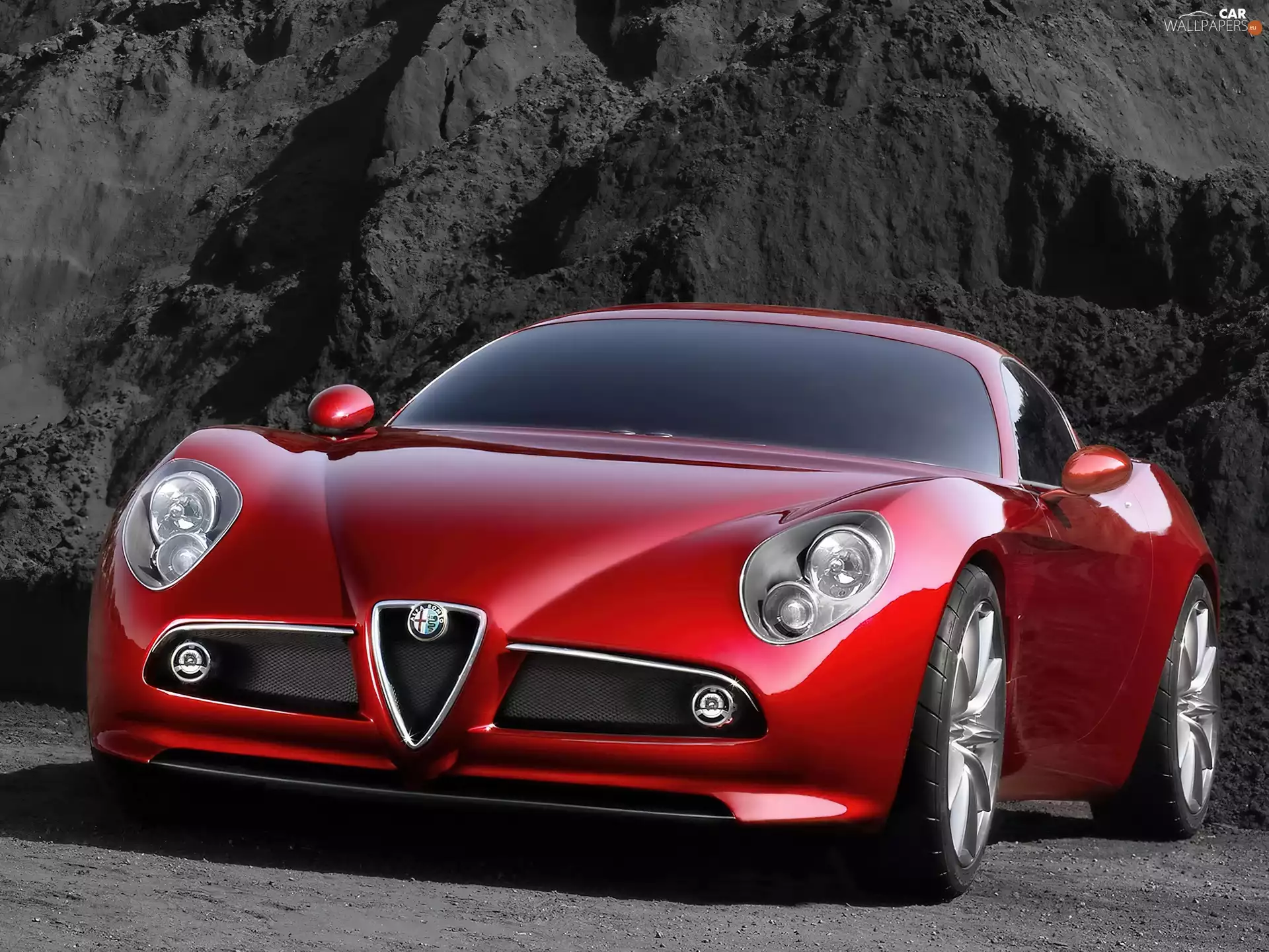 Glass, Alfa Romeo 8C Competizione, Halogens