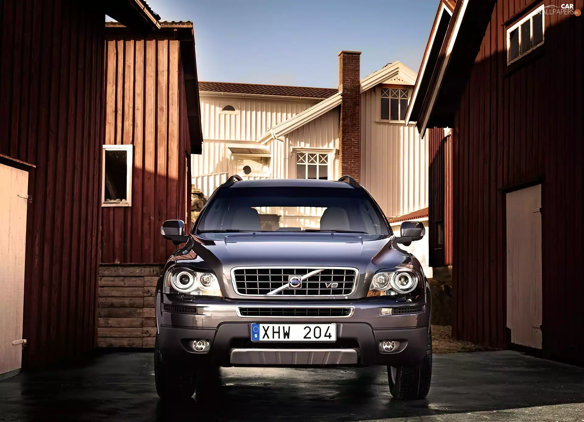 Front, Volvo XC-90
