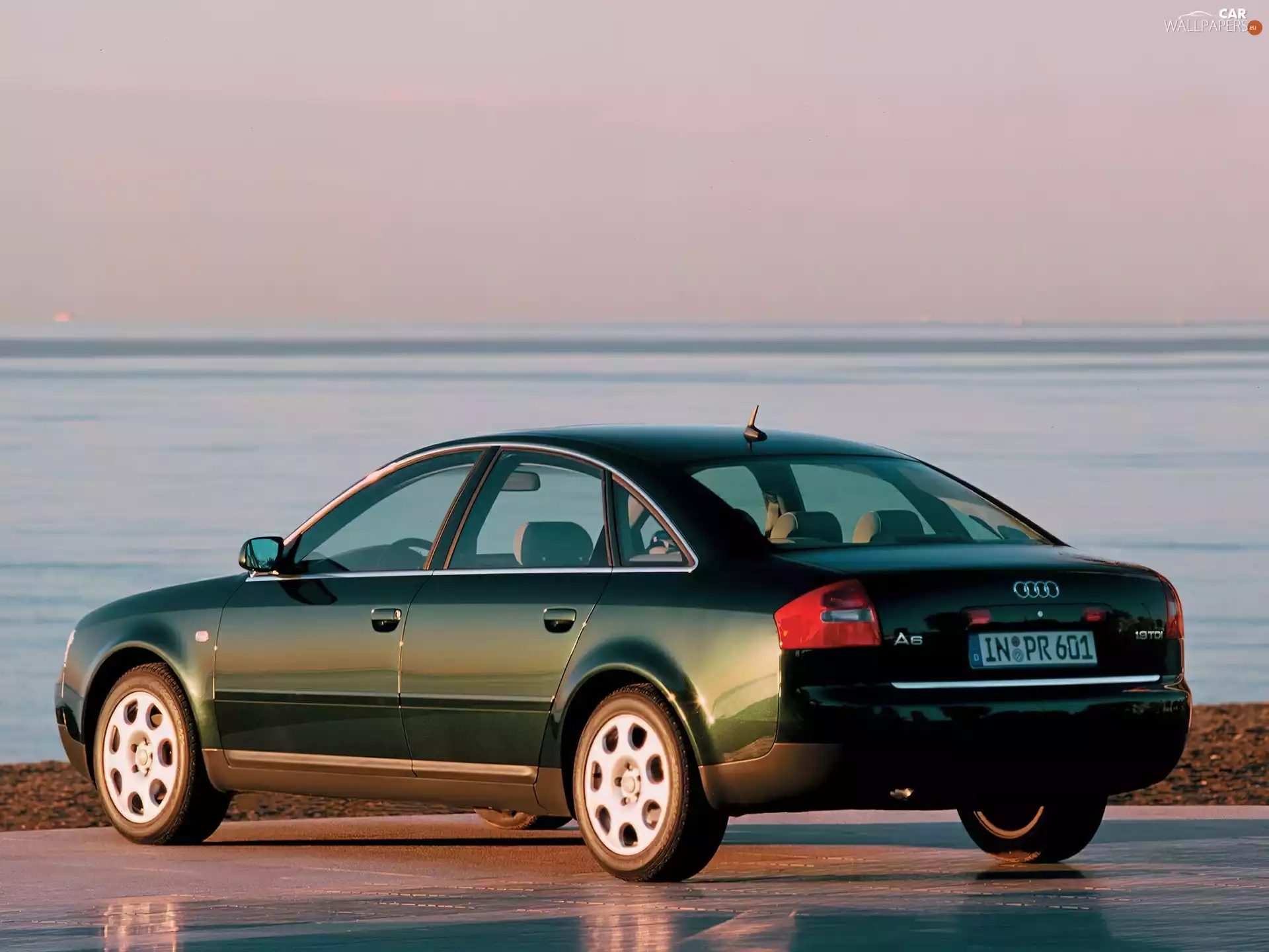 green ones, Audi A6