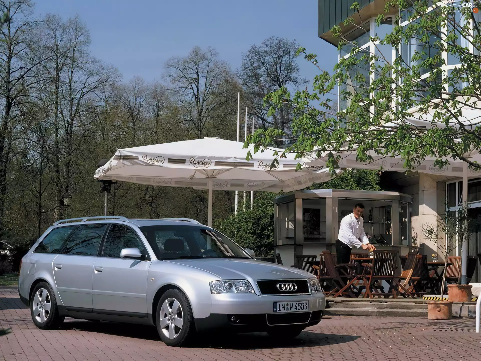 Restaurant, Silver, Audi A6