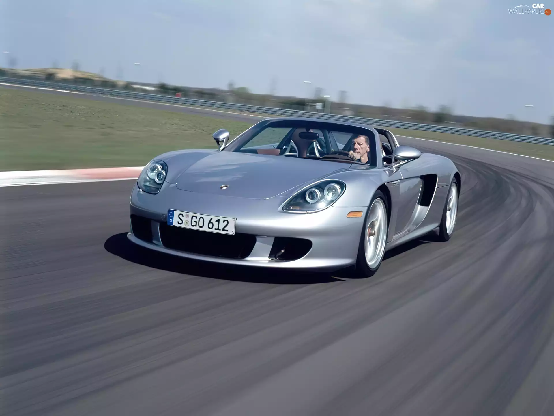 Carrera GT, good adhesion