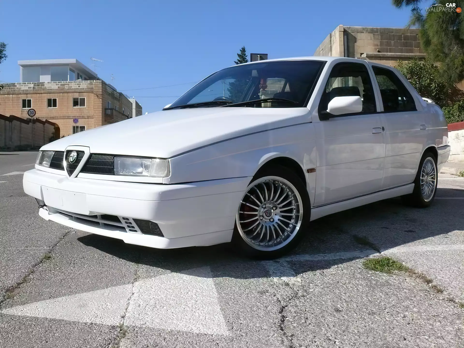 White, polished, wheels, Alfa Romeo 155
