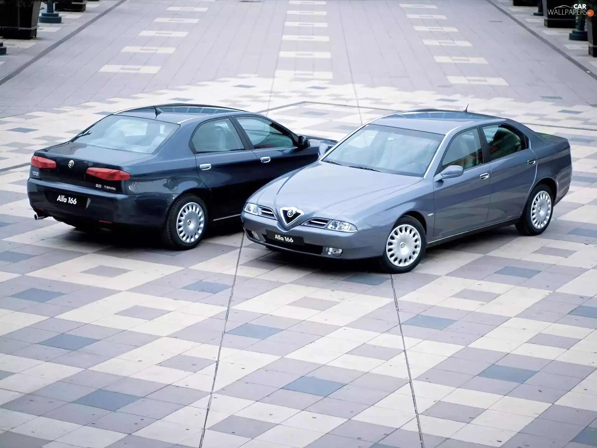 Alfa Romeo 166