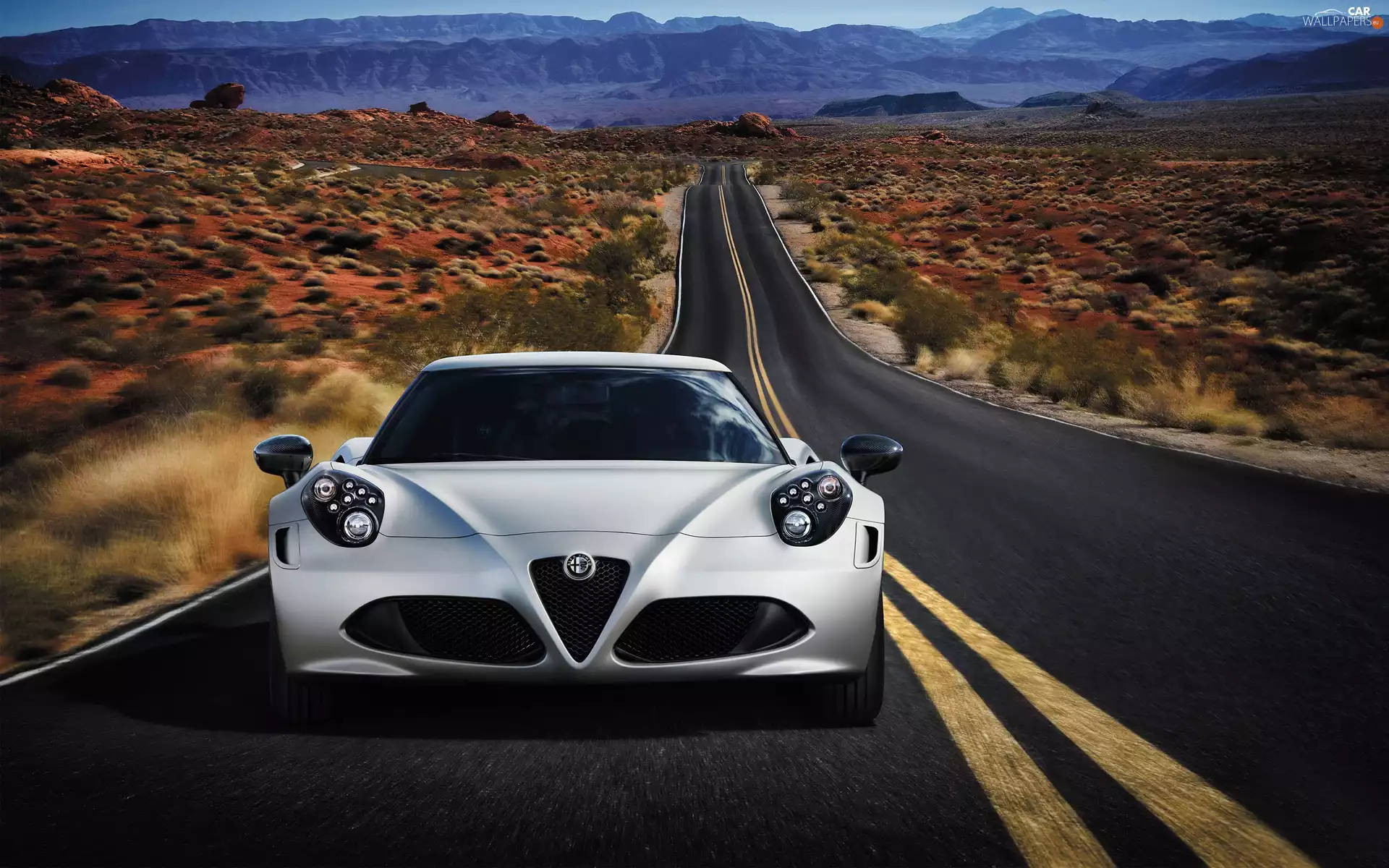 Alfa Romeo, 4C