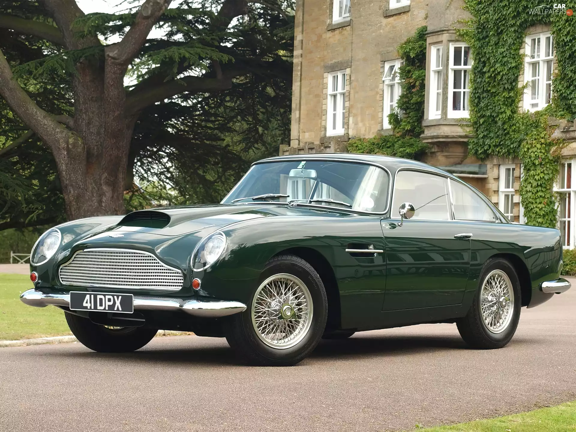 @, Aston Martin DB4, spoke