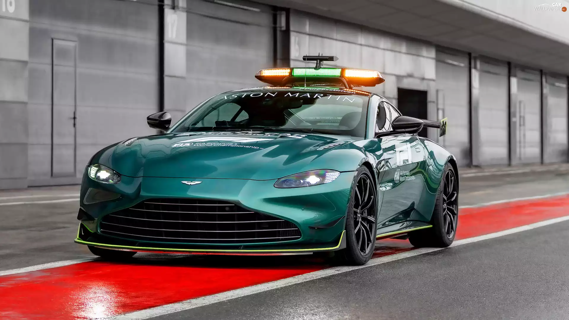 Safety Car, Green, Aston Martin Vantage