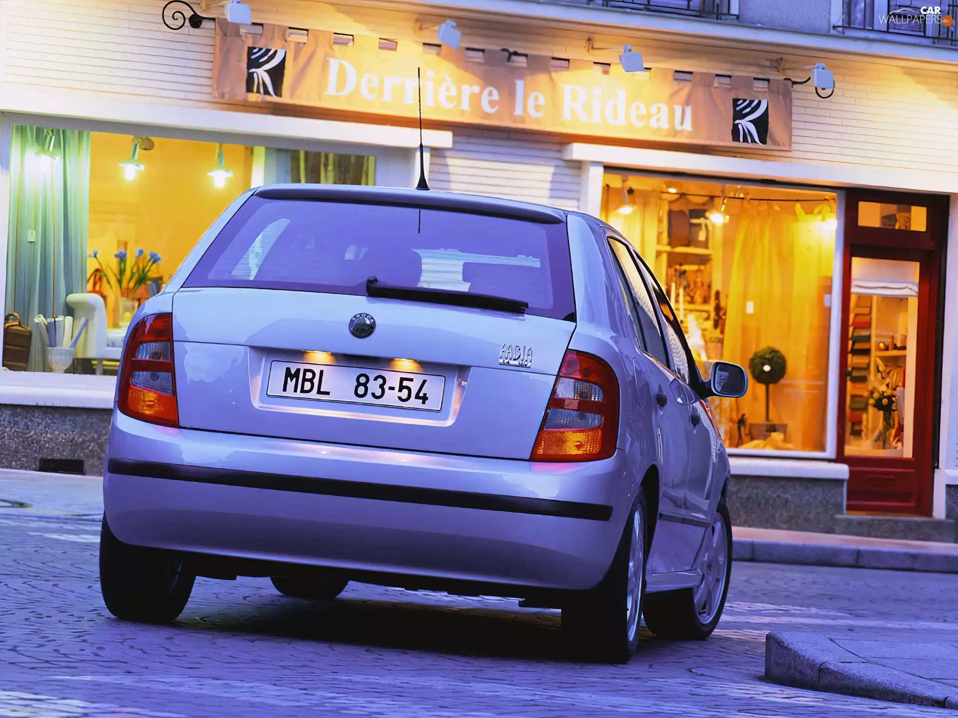 Skoda Fabia, Lamps at the back