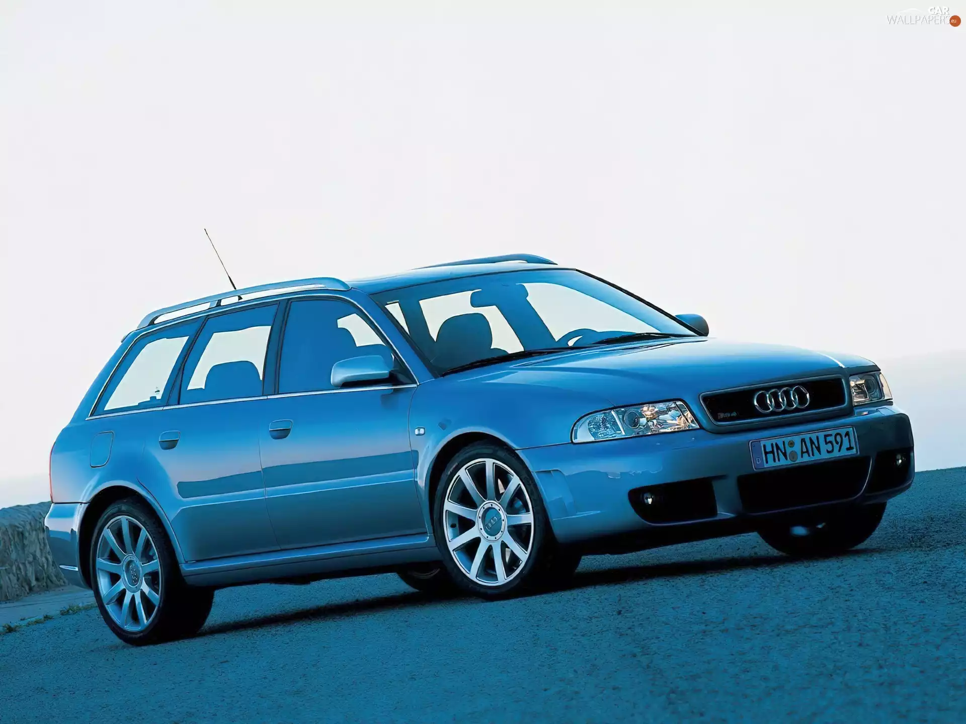 Audi RS4, AVANT