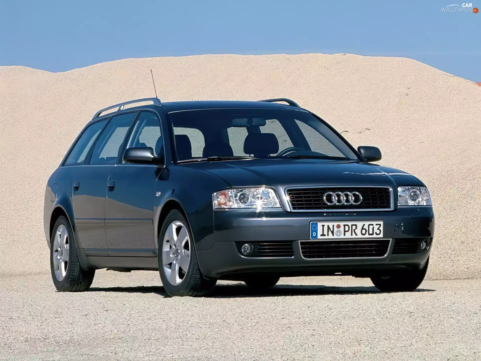 Audi A6, Desert