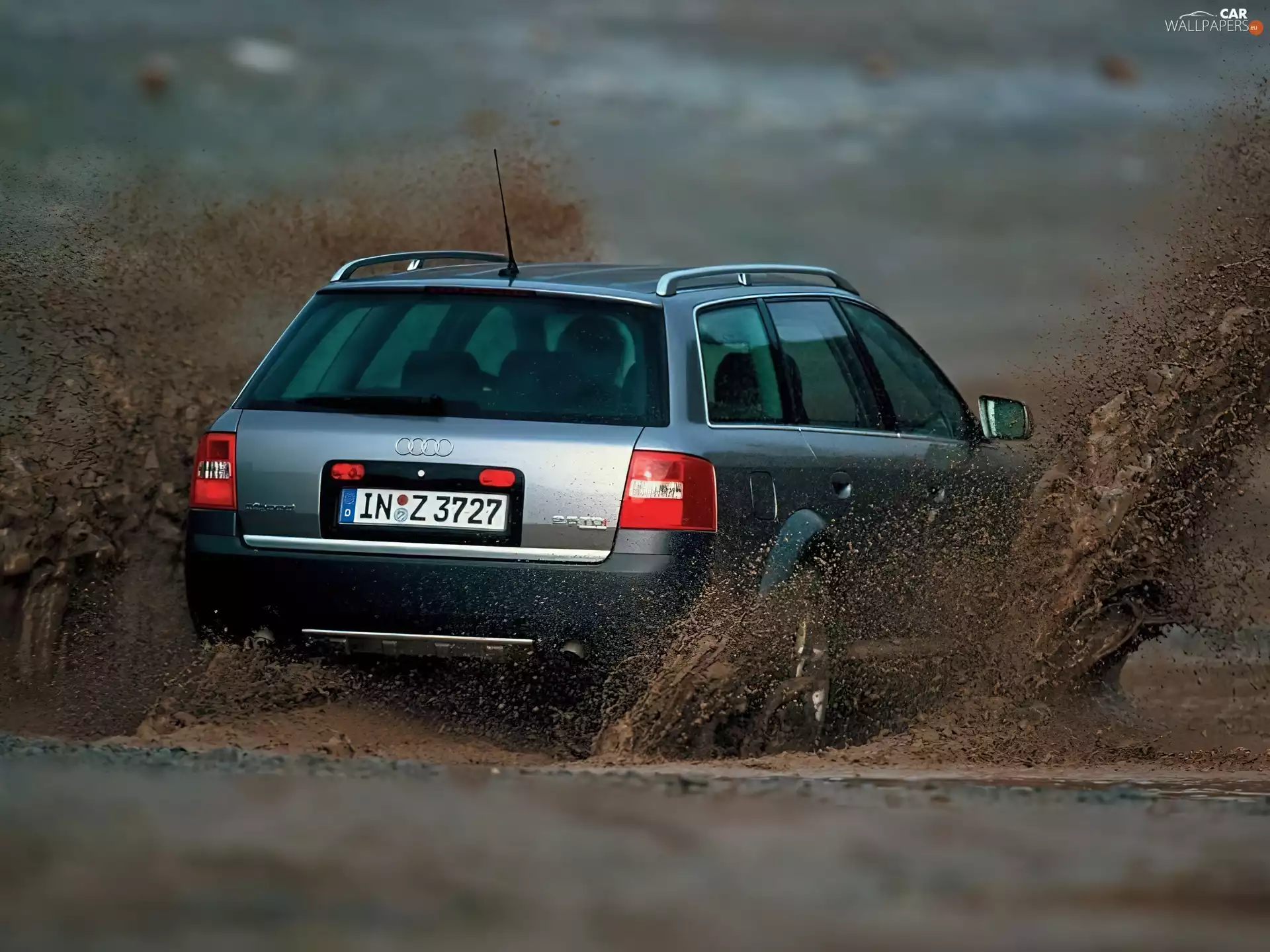 Audi Allroad, Mud