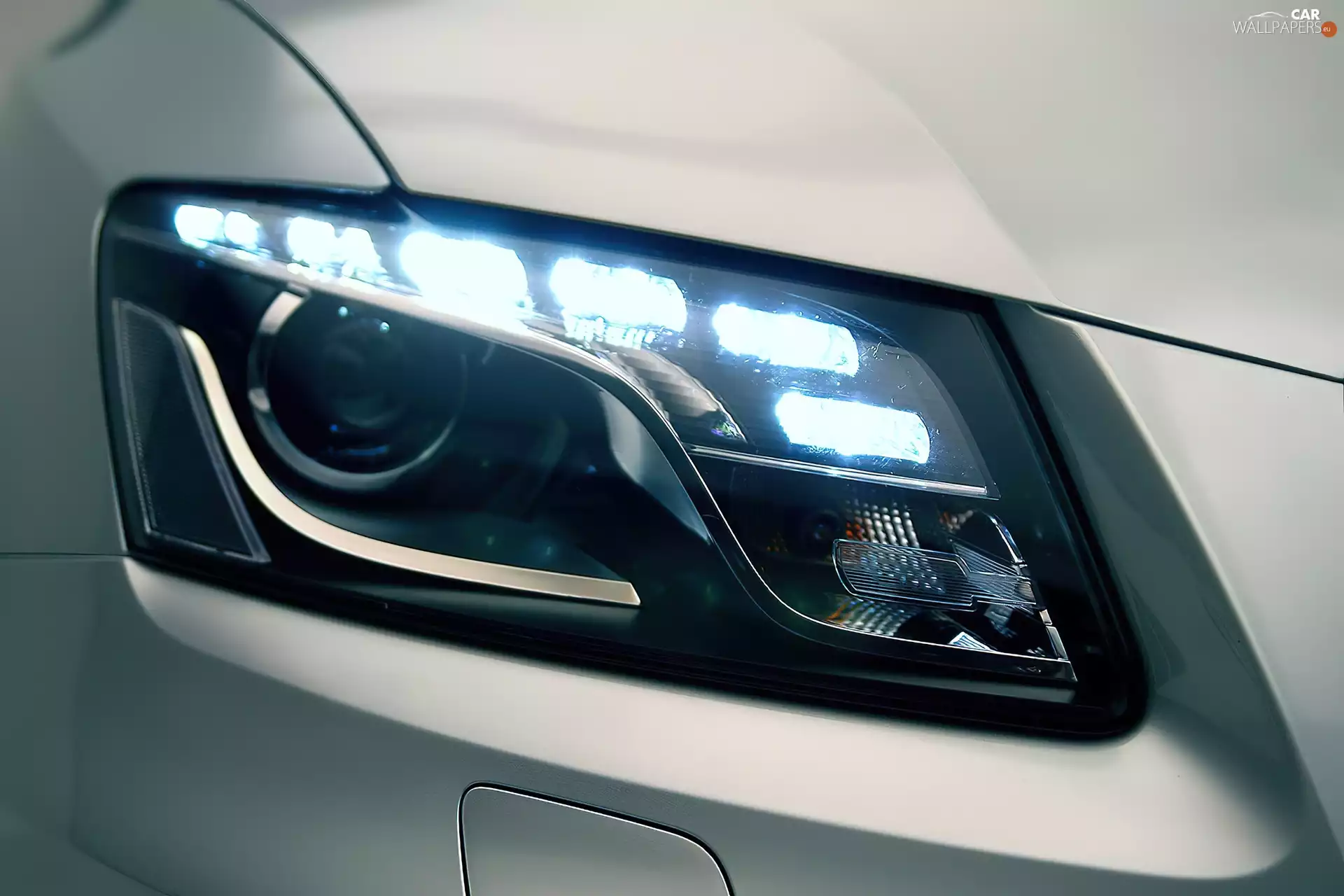 Audi Q5, spotlight