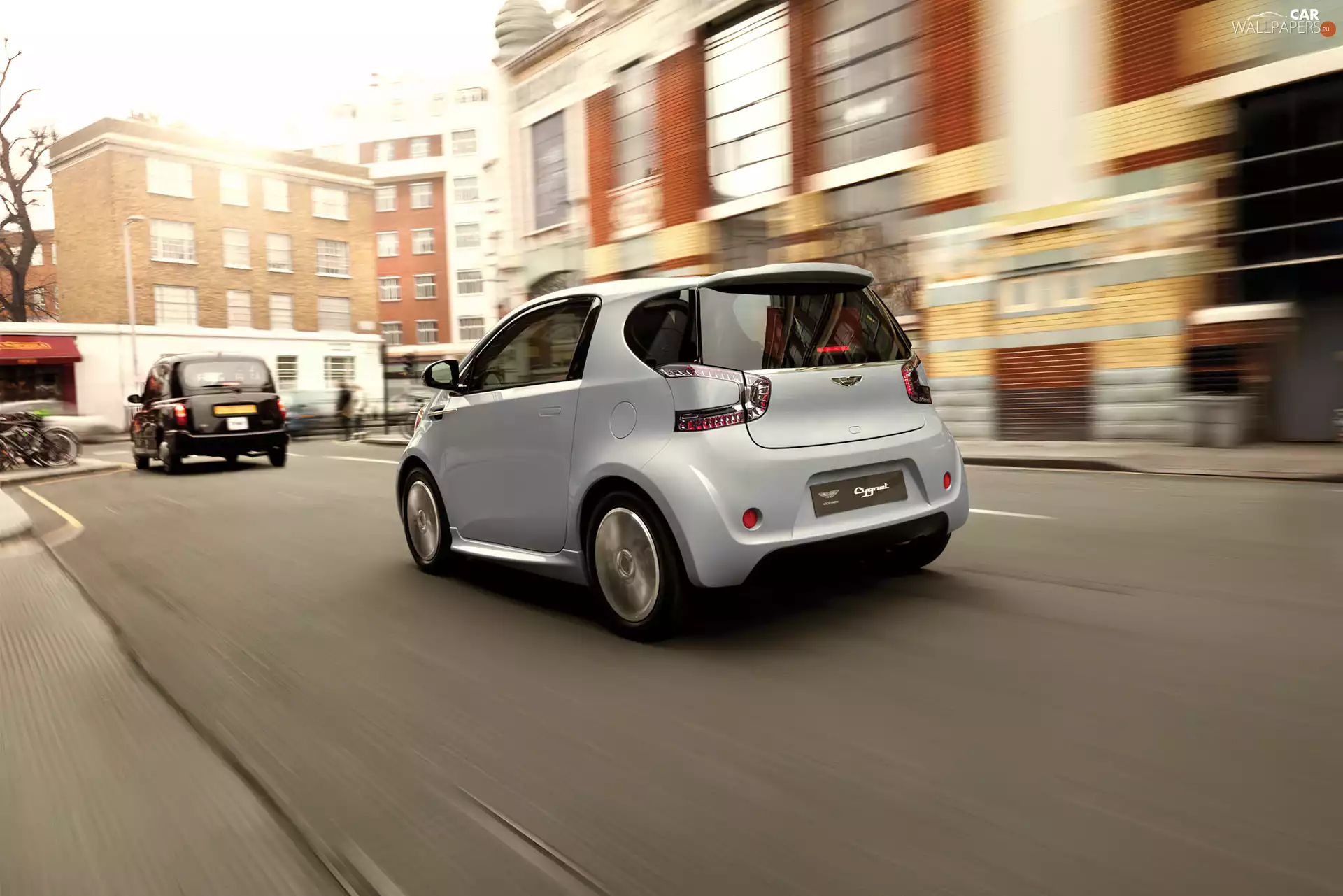 Town, Back, Aston Martin Cygnet