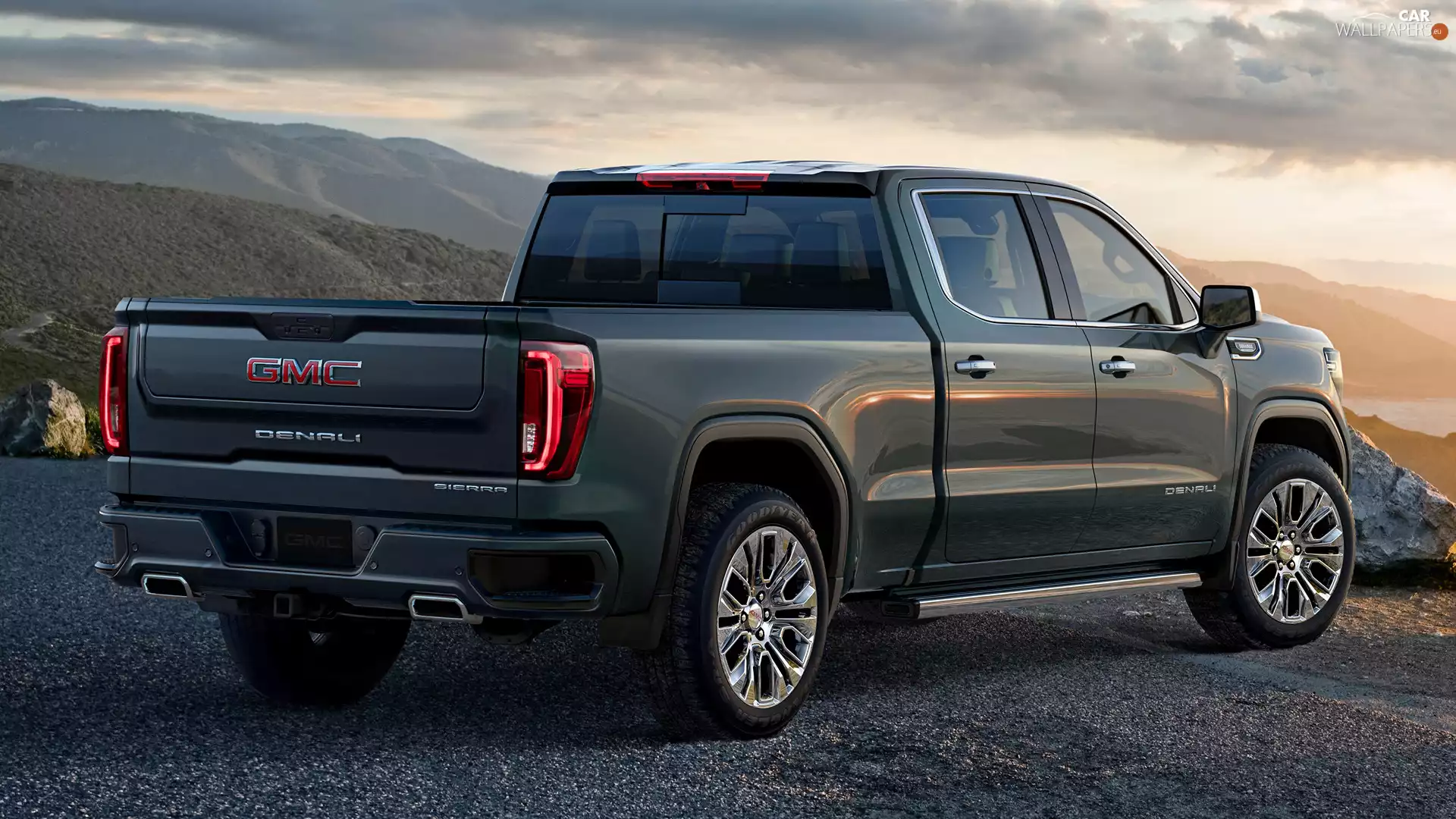 GMC Sierra Denali, Back