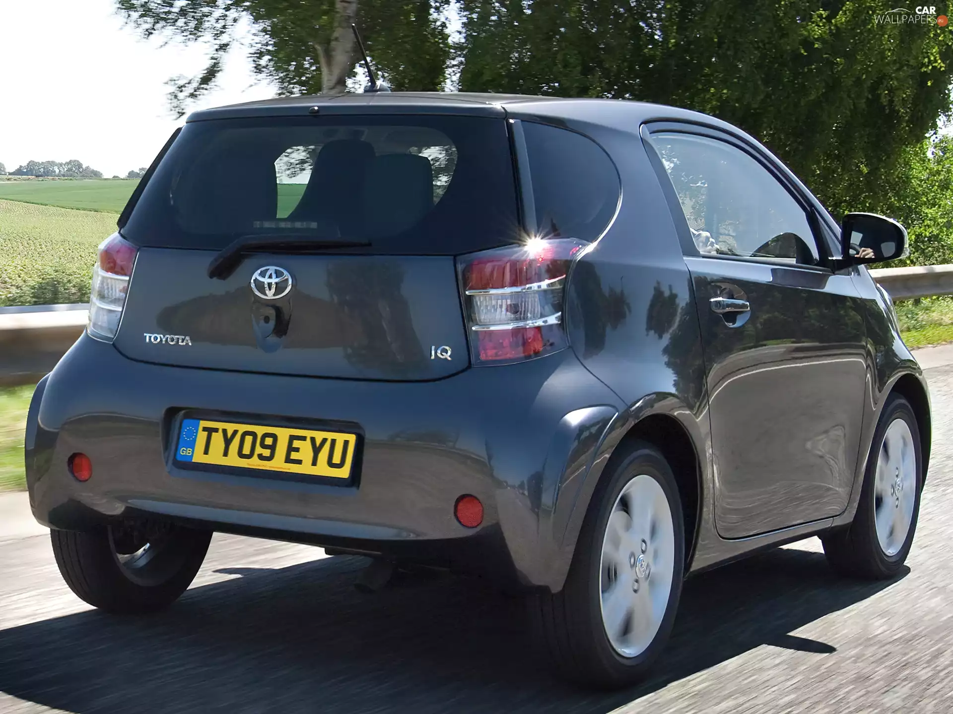 Back, Toyota iQ