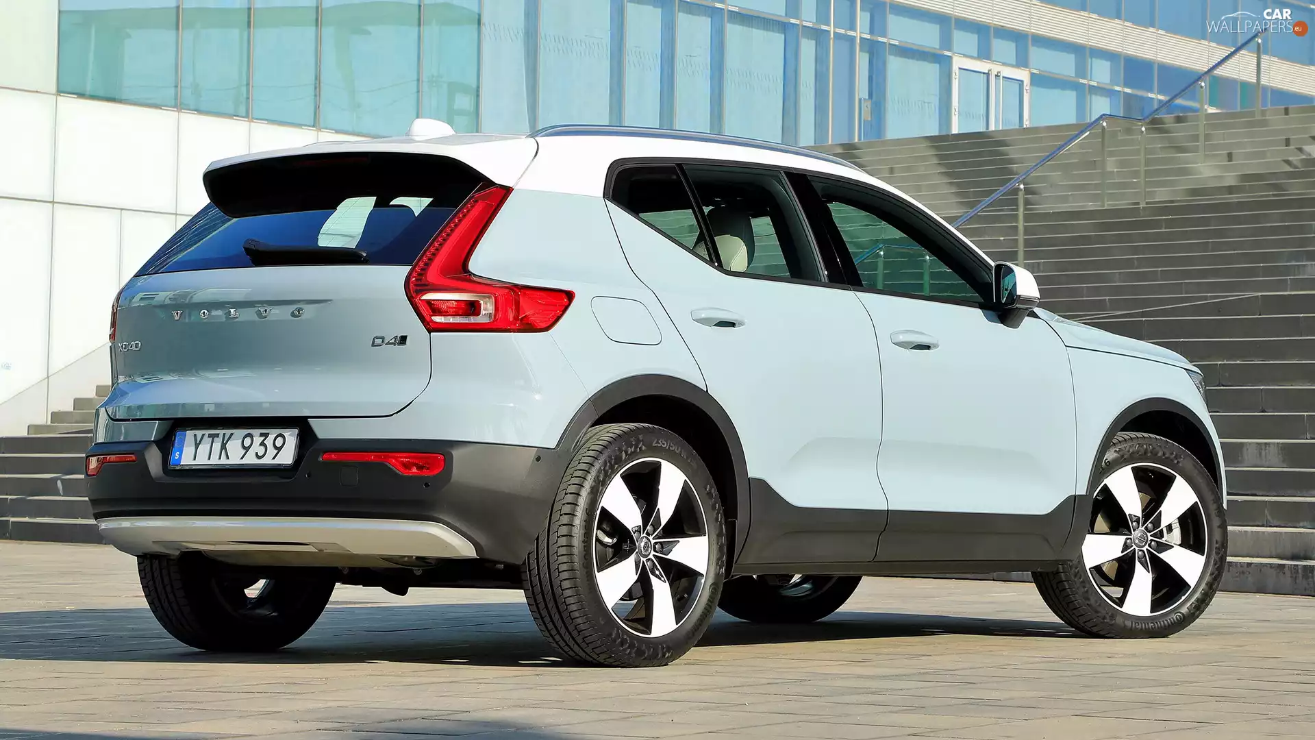 side, Volvo XC40, Back