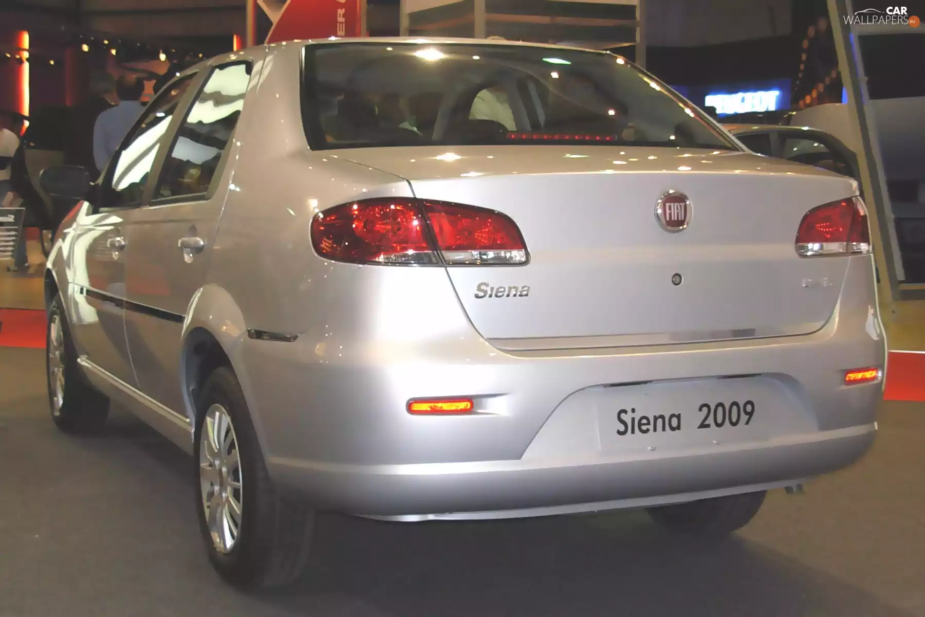 Back, Fiat Siena