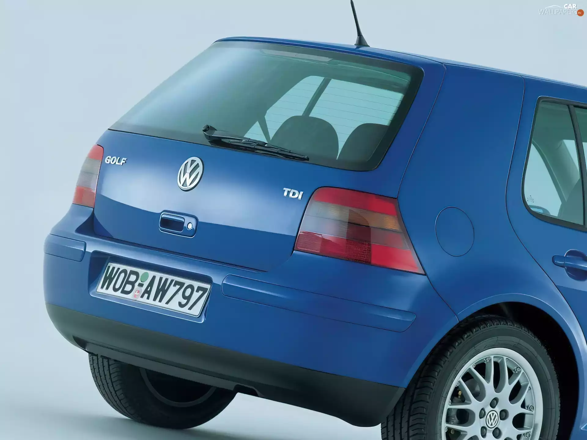 Volkswagen Golf 4, Back
