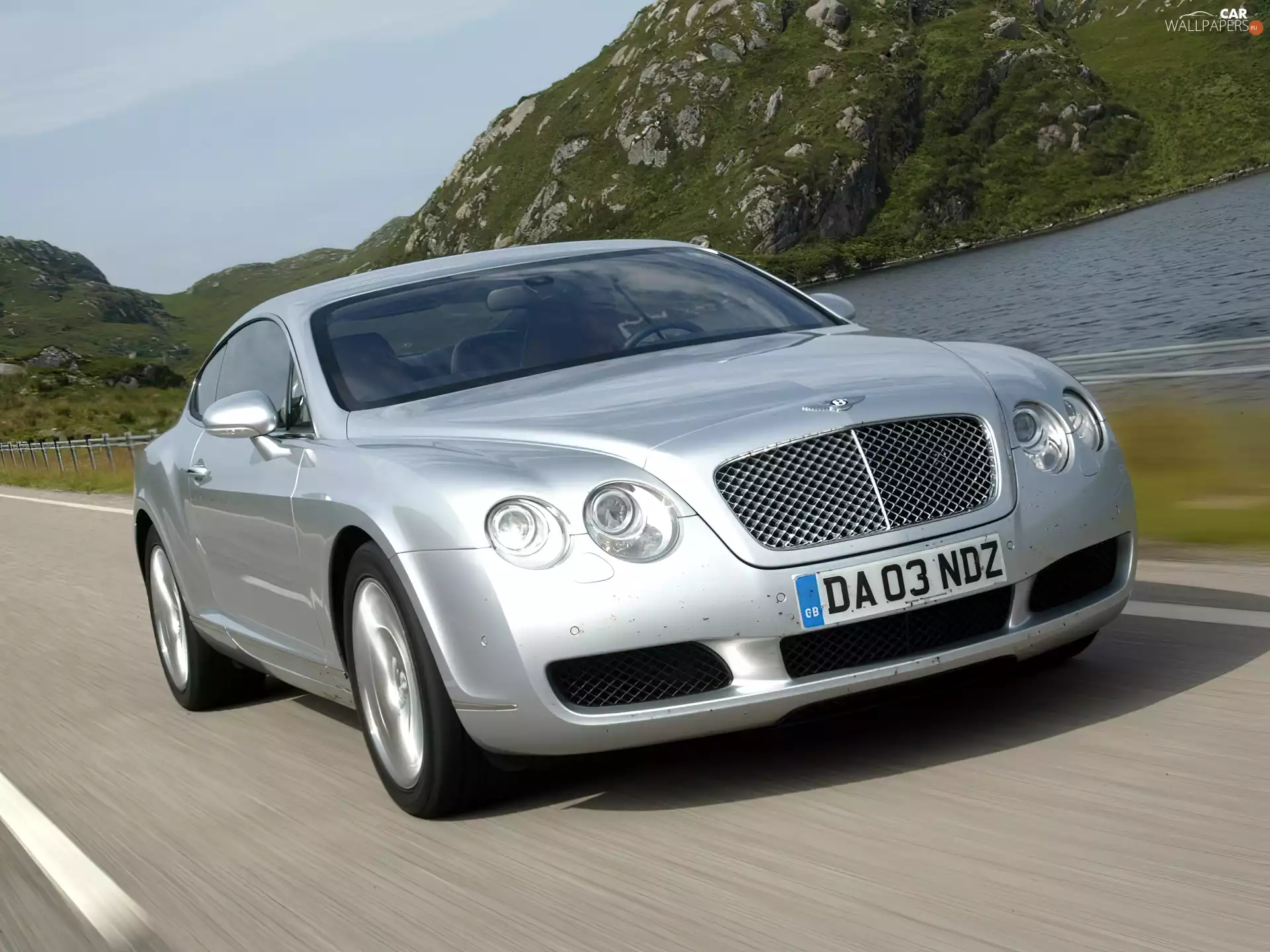 Parked, Bentley Continental GT, Sensors