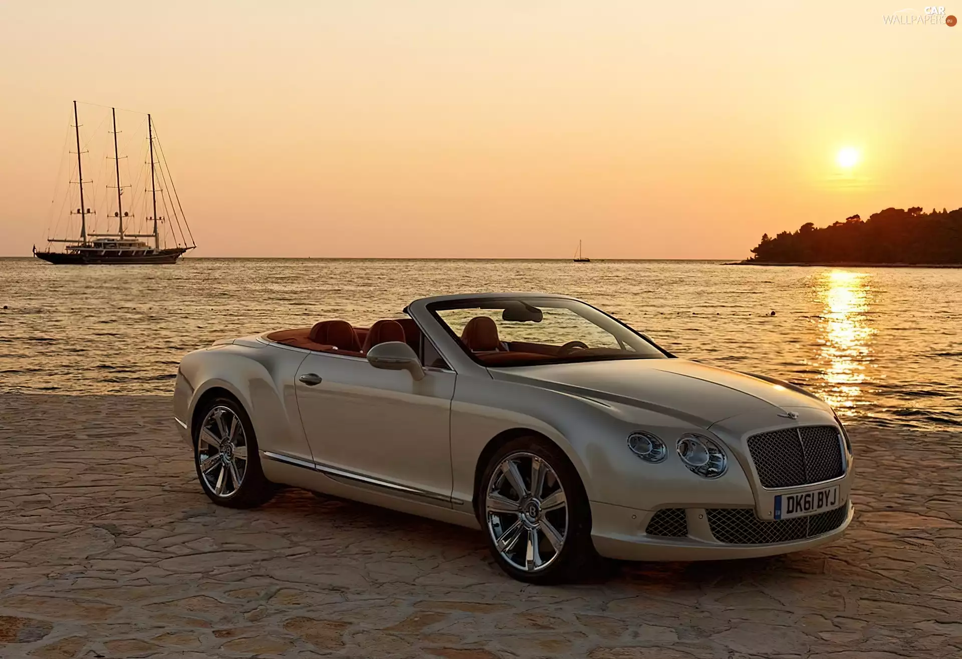 Cabriolet, Bentley Continental GTC, silver