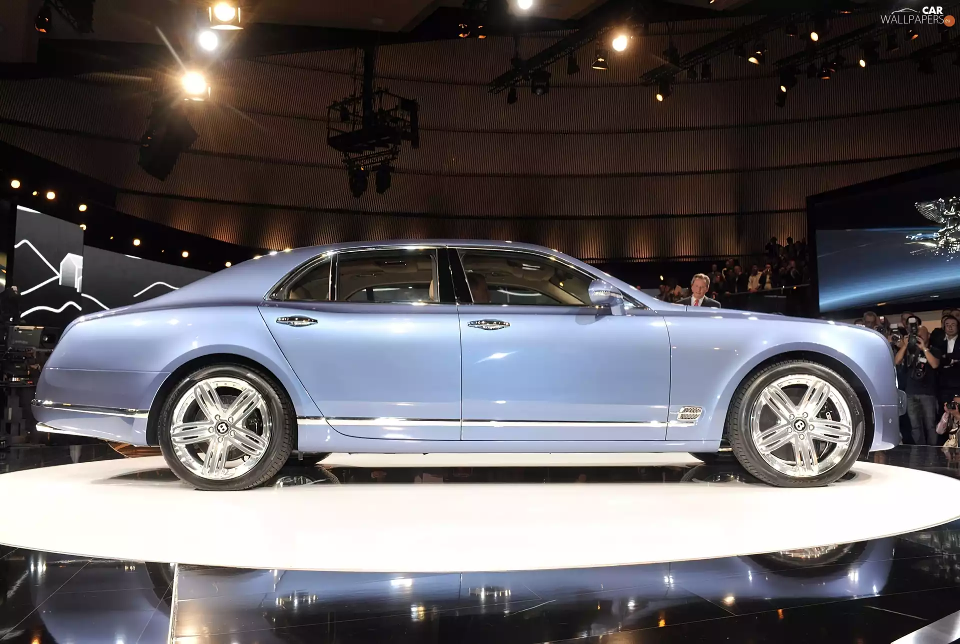 Bentley Mulsanne, saloon
