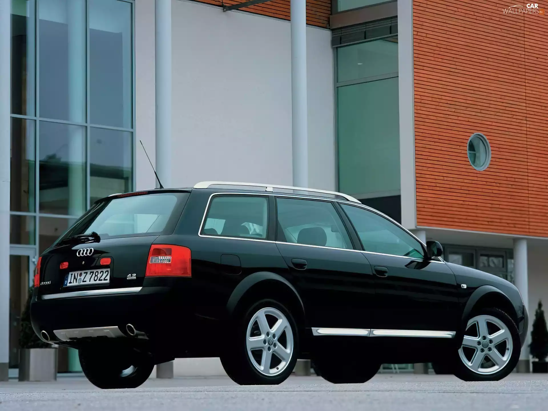 Black, Audi Allroad