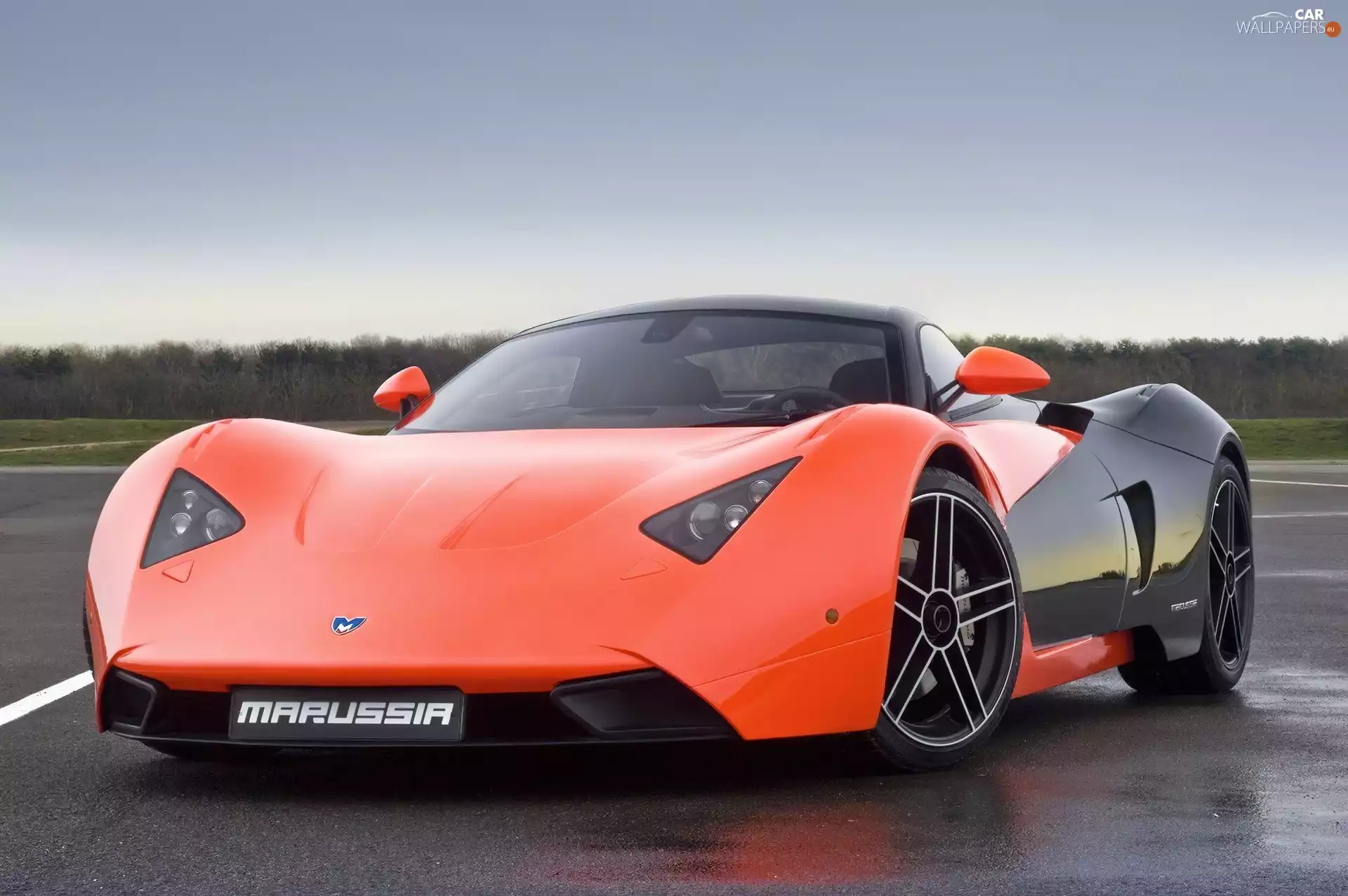 Marussia B1, orange, black