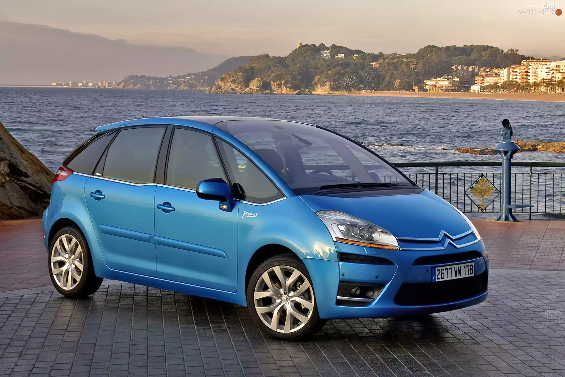 wharf, blue, Citroen C4 Picasso