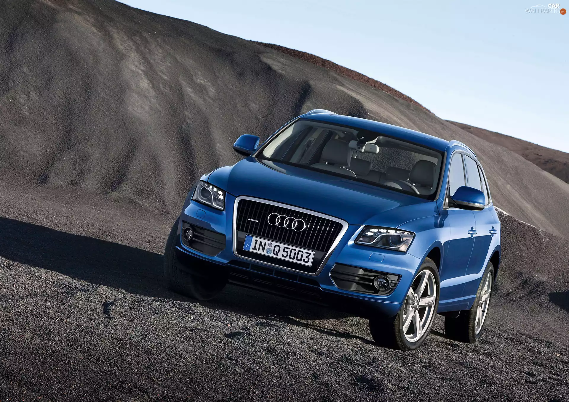Blue, Audi Q5