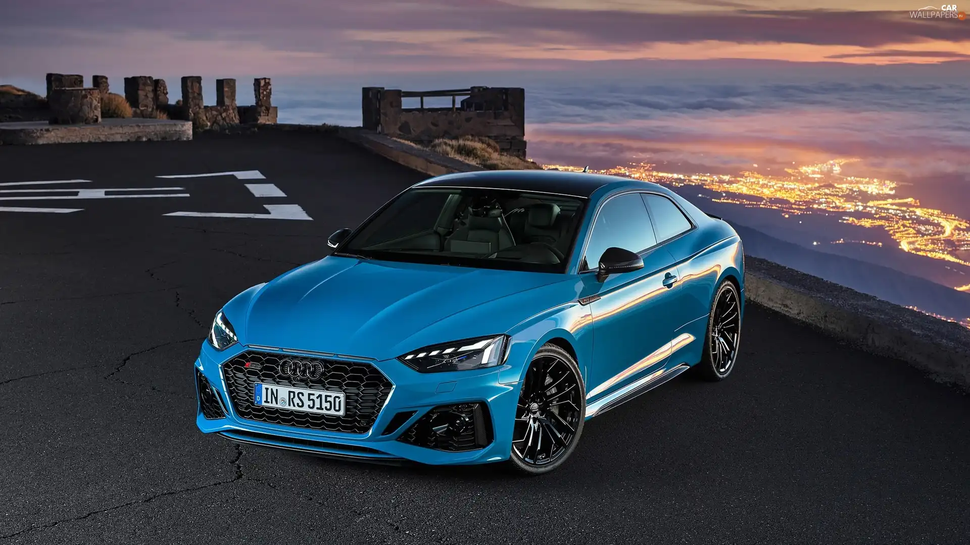 Blue, Audi RS5