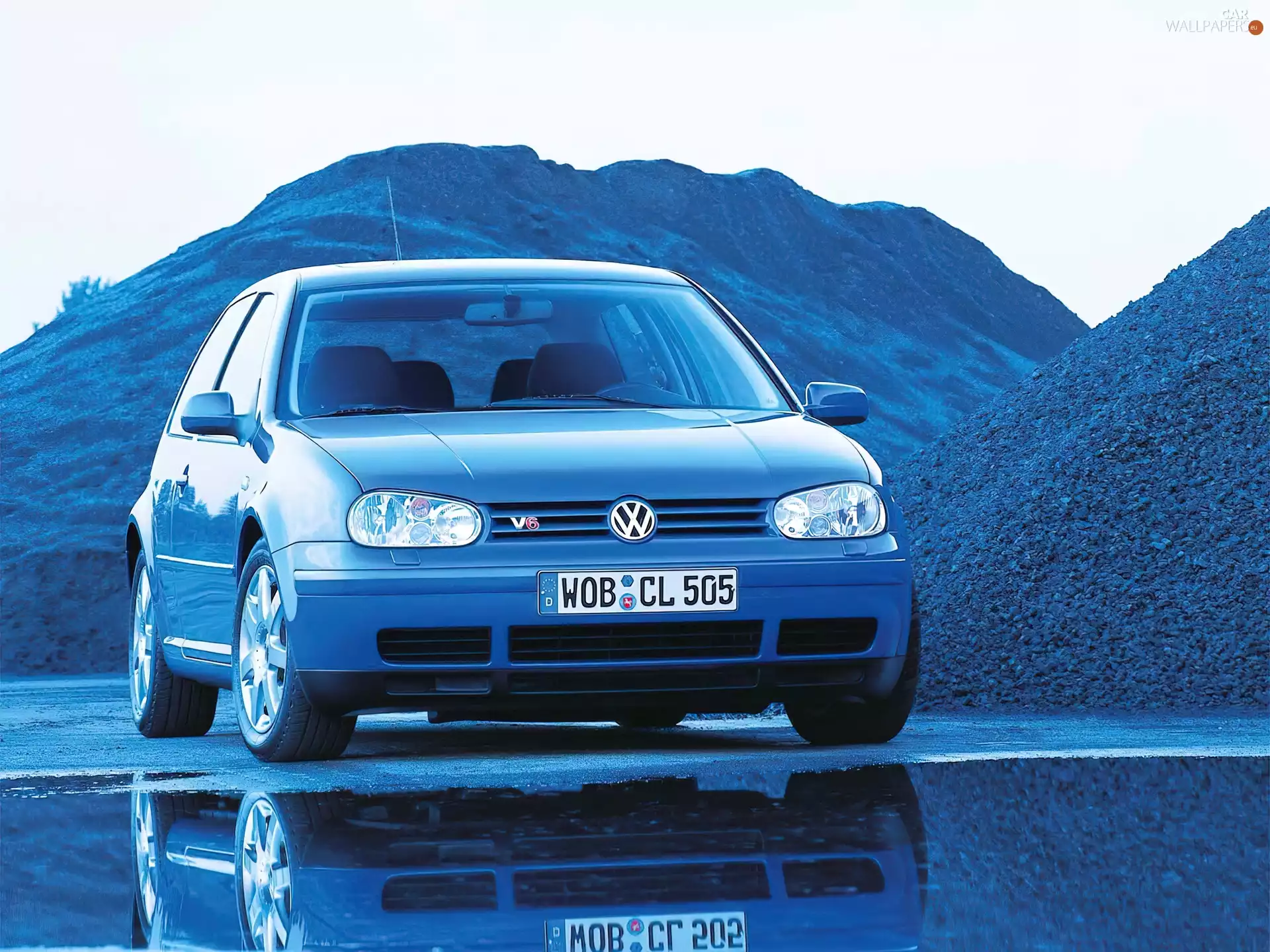 V6, Golf 4, blue