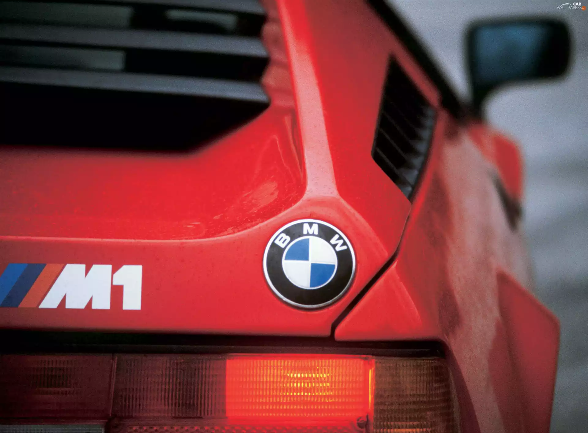 BMW M1, logo