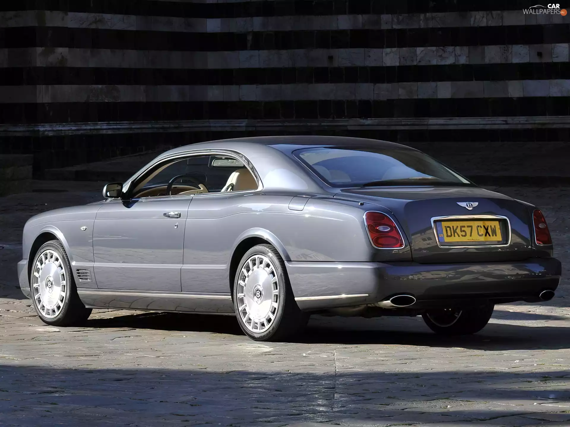Bentley Brooklands, post, Doors, absence