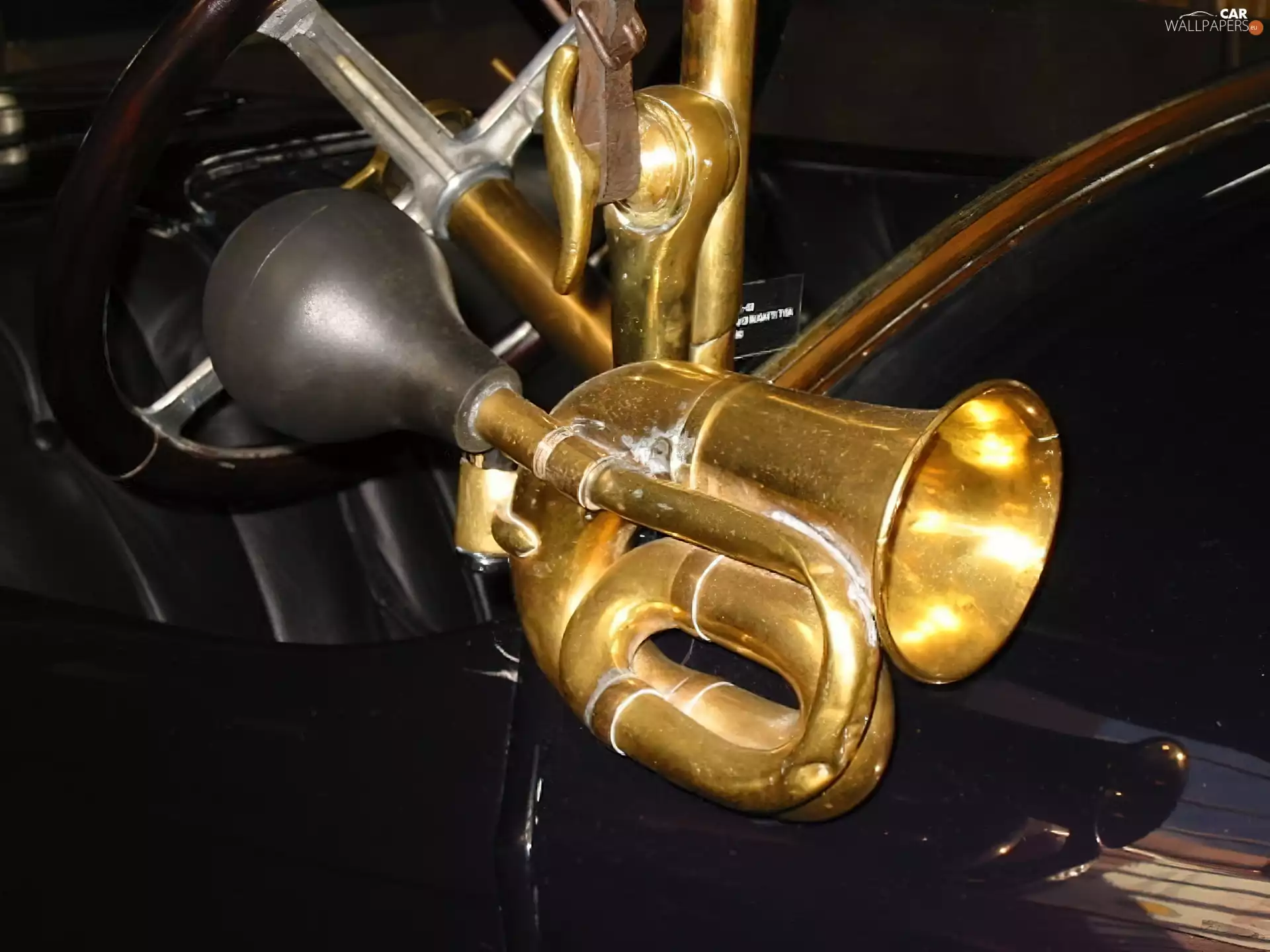 Bugatti, horn