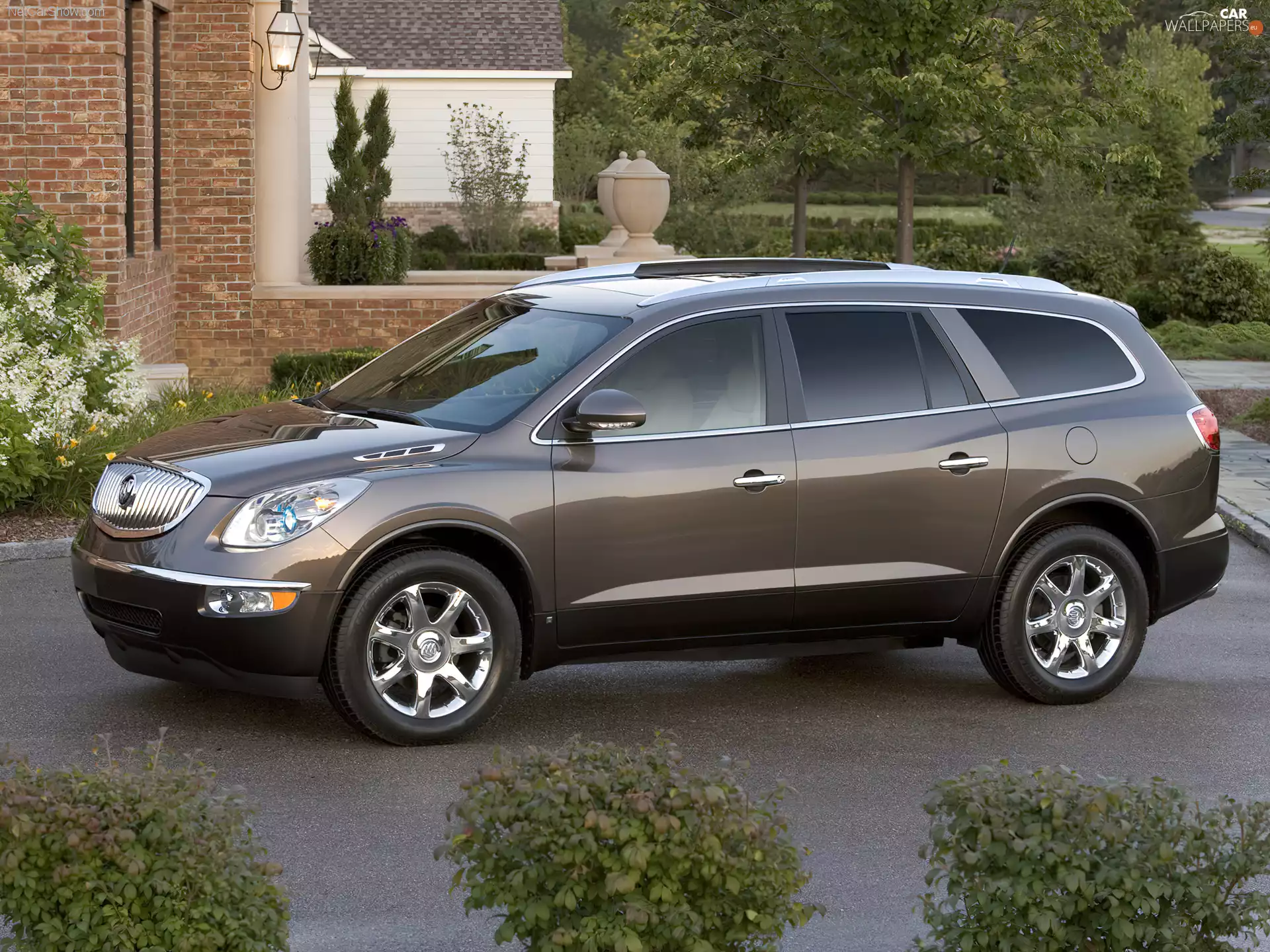 Buick Enclave, Doors