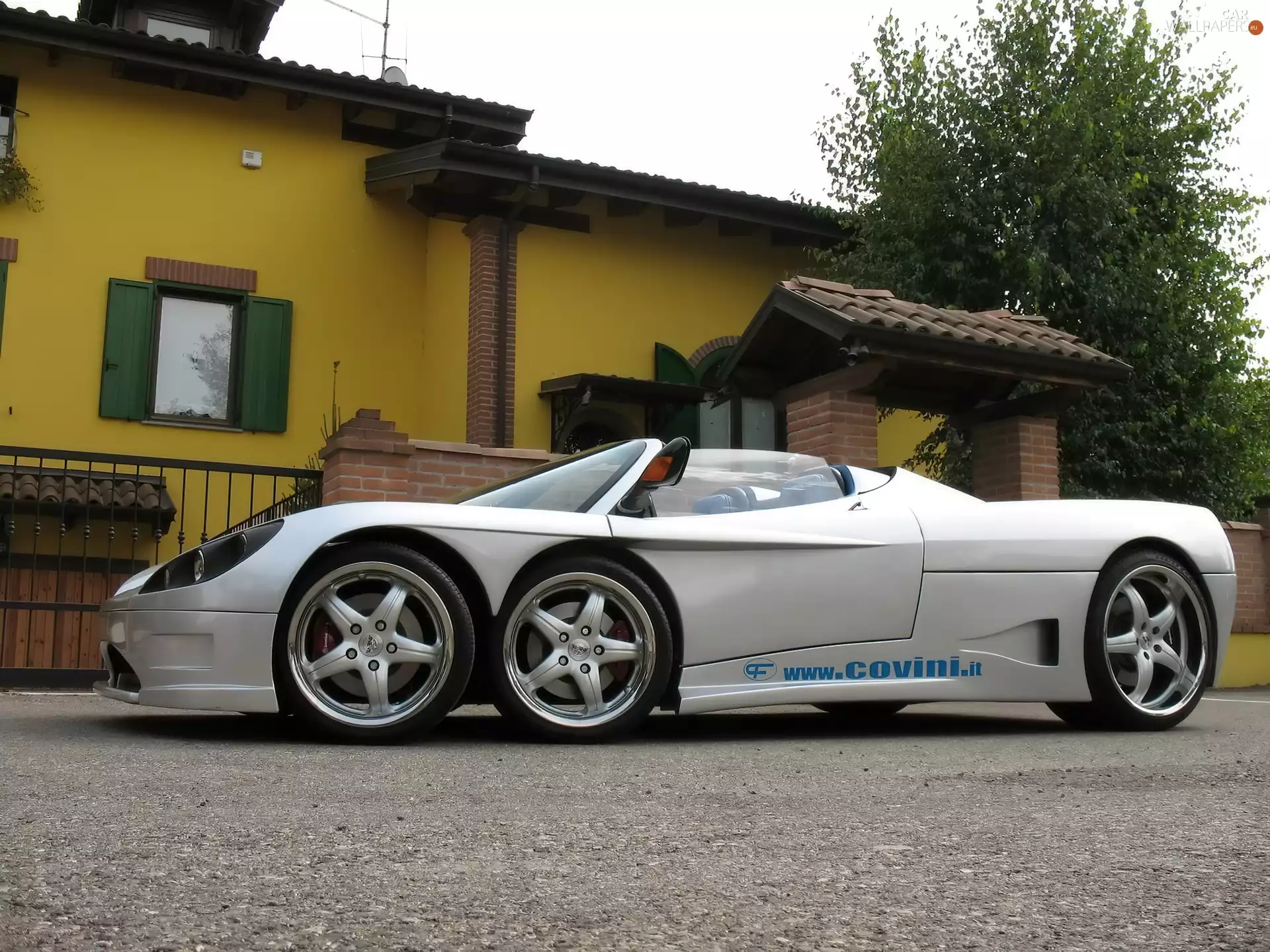 Covini C6W, inlets, air, Side