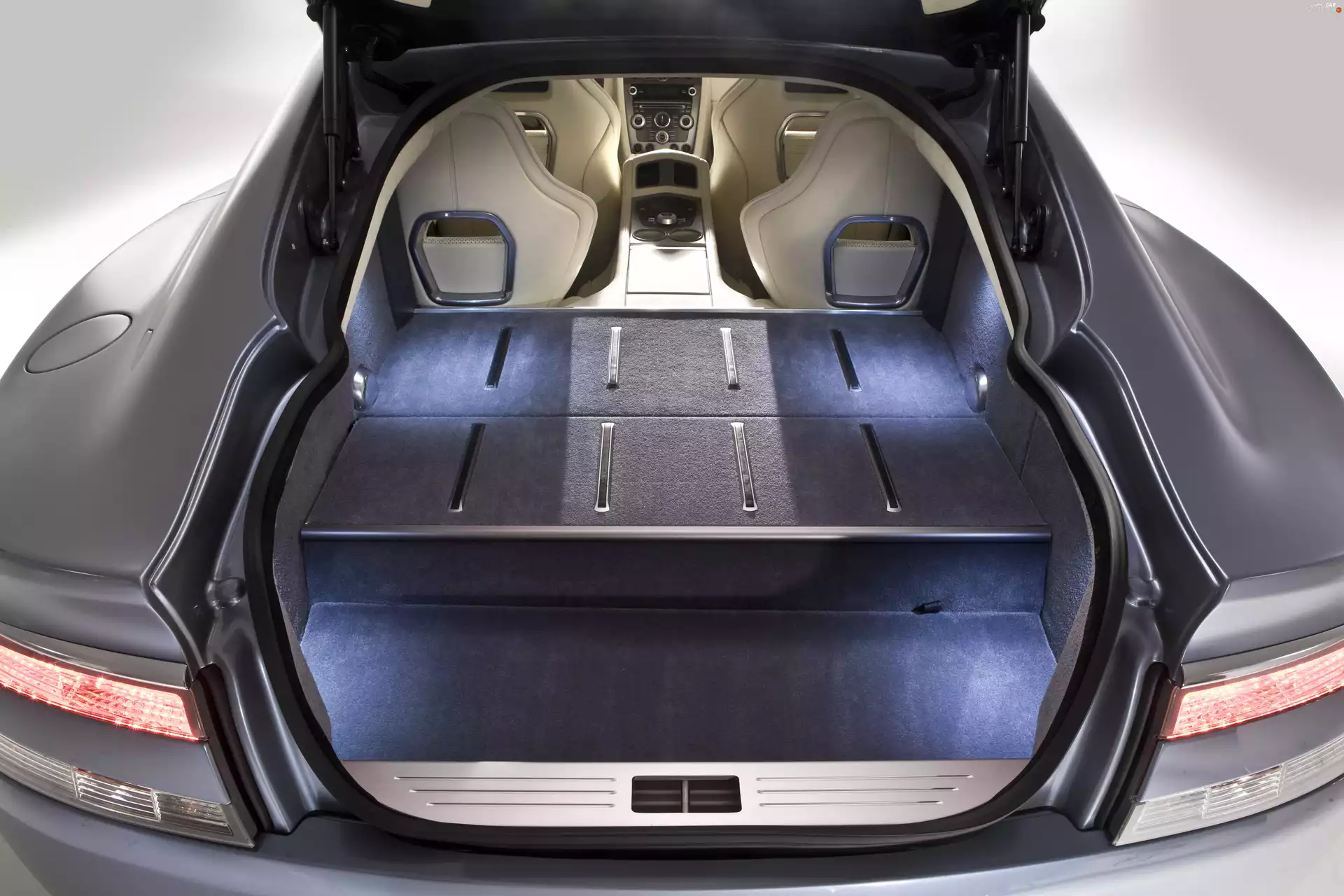 Aston Martin Rapide, Carrier