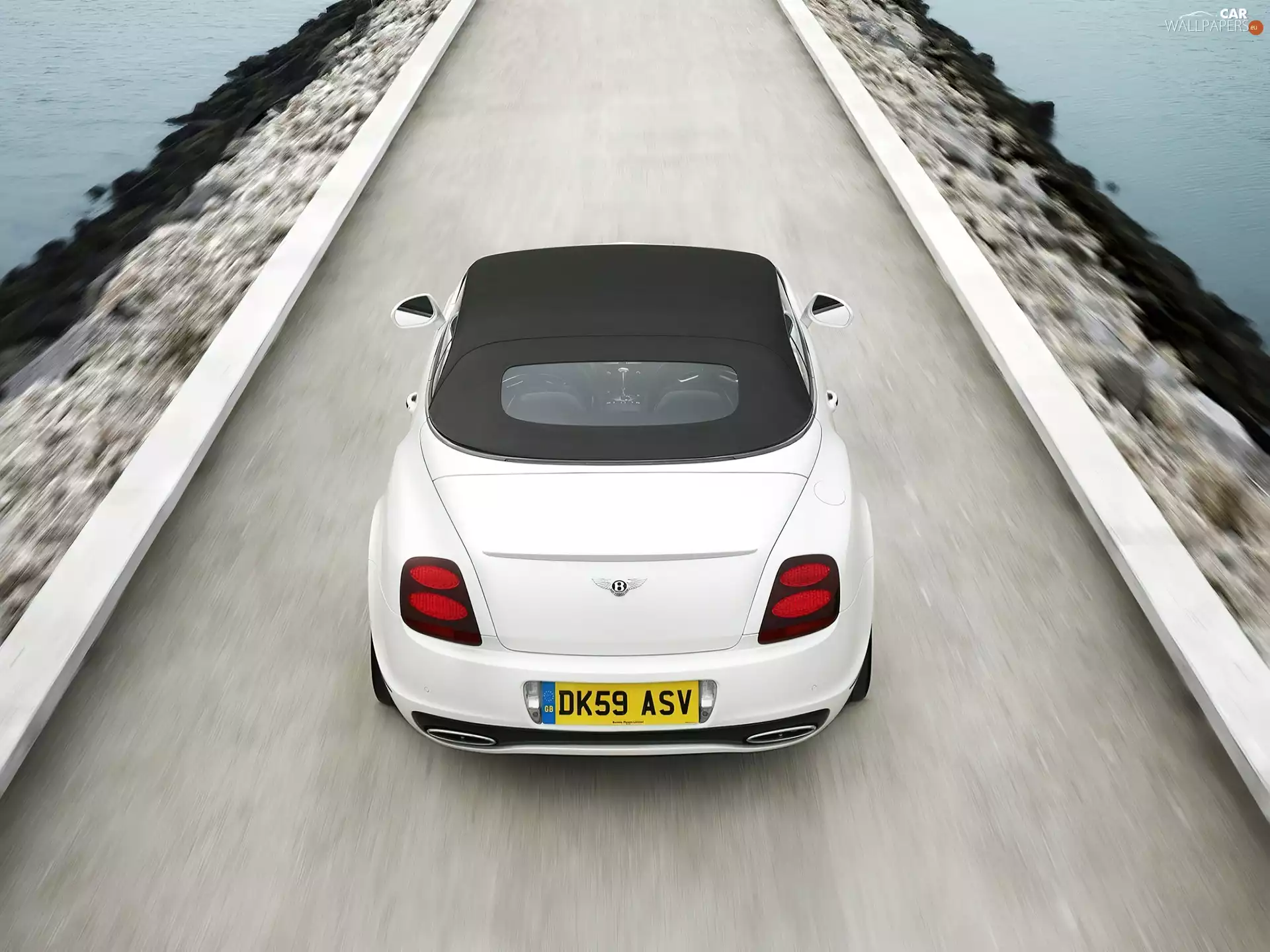 Bentley Continental Supersports, Carrier