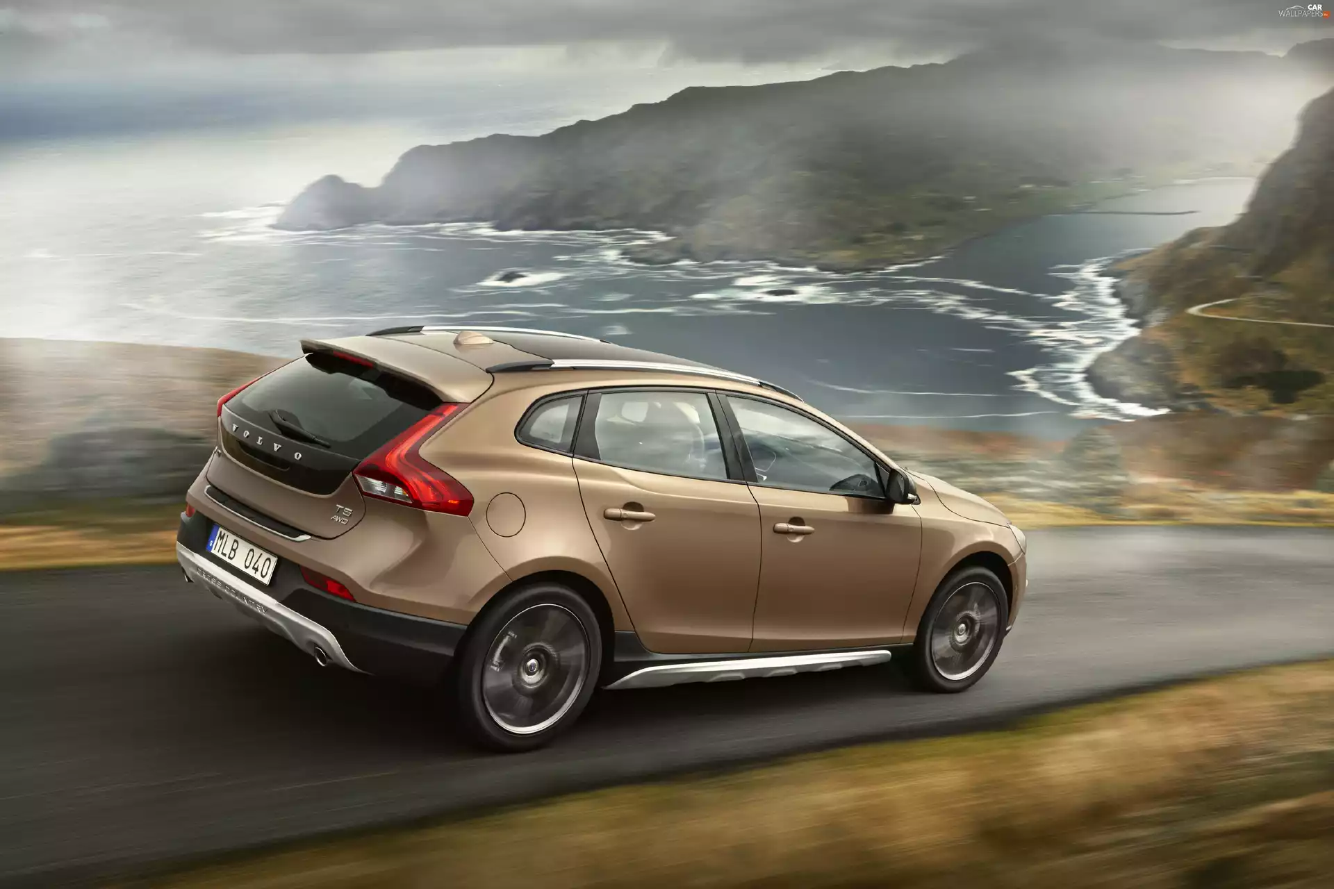 V40, Golden, Volvo cars