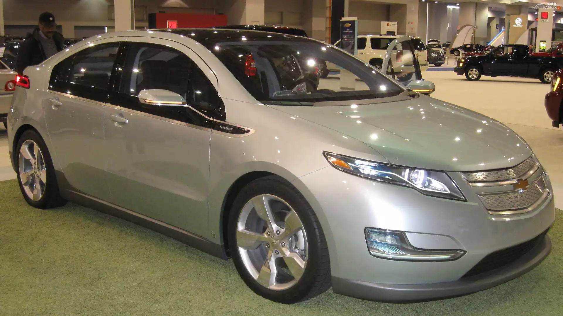 Chevrolet Volt, saloon