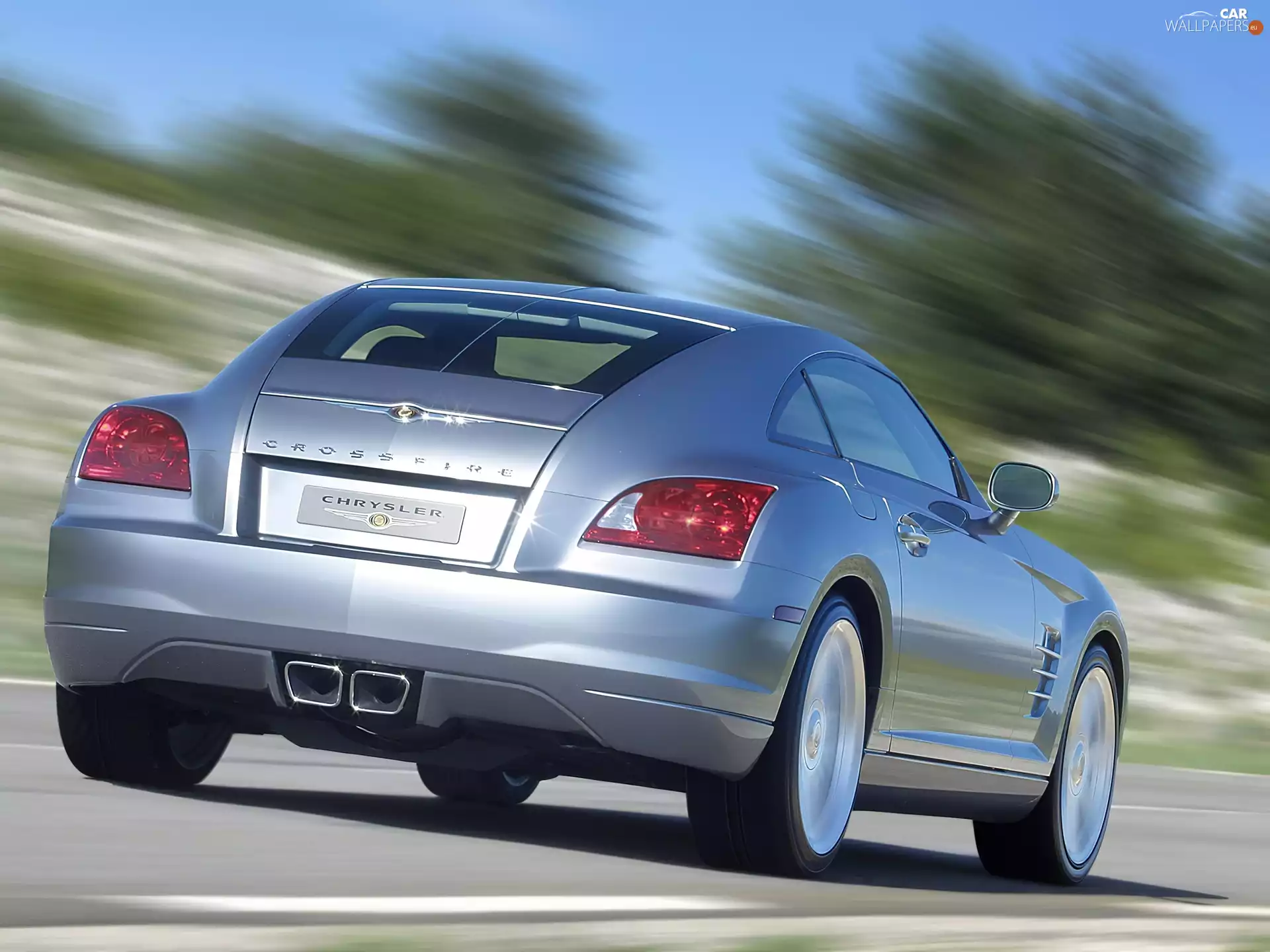 Chrysler Crossfire, Back