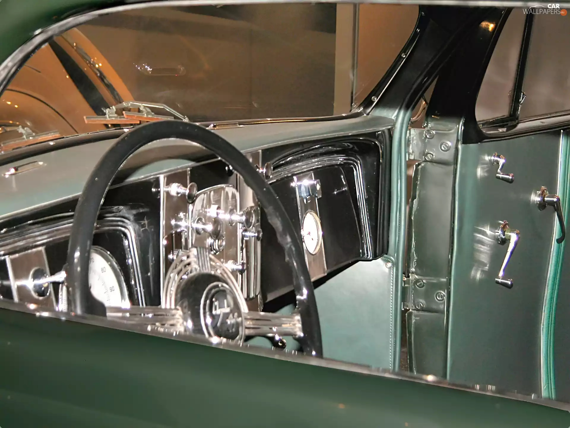 Chrysler Airflow, interior