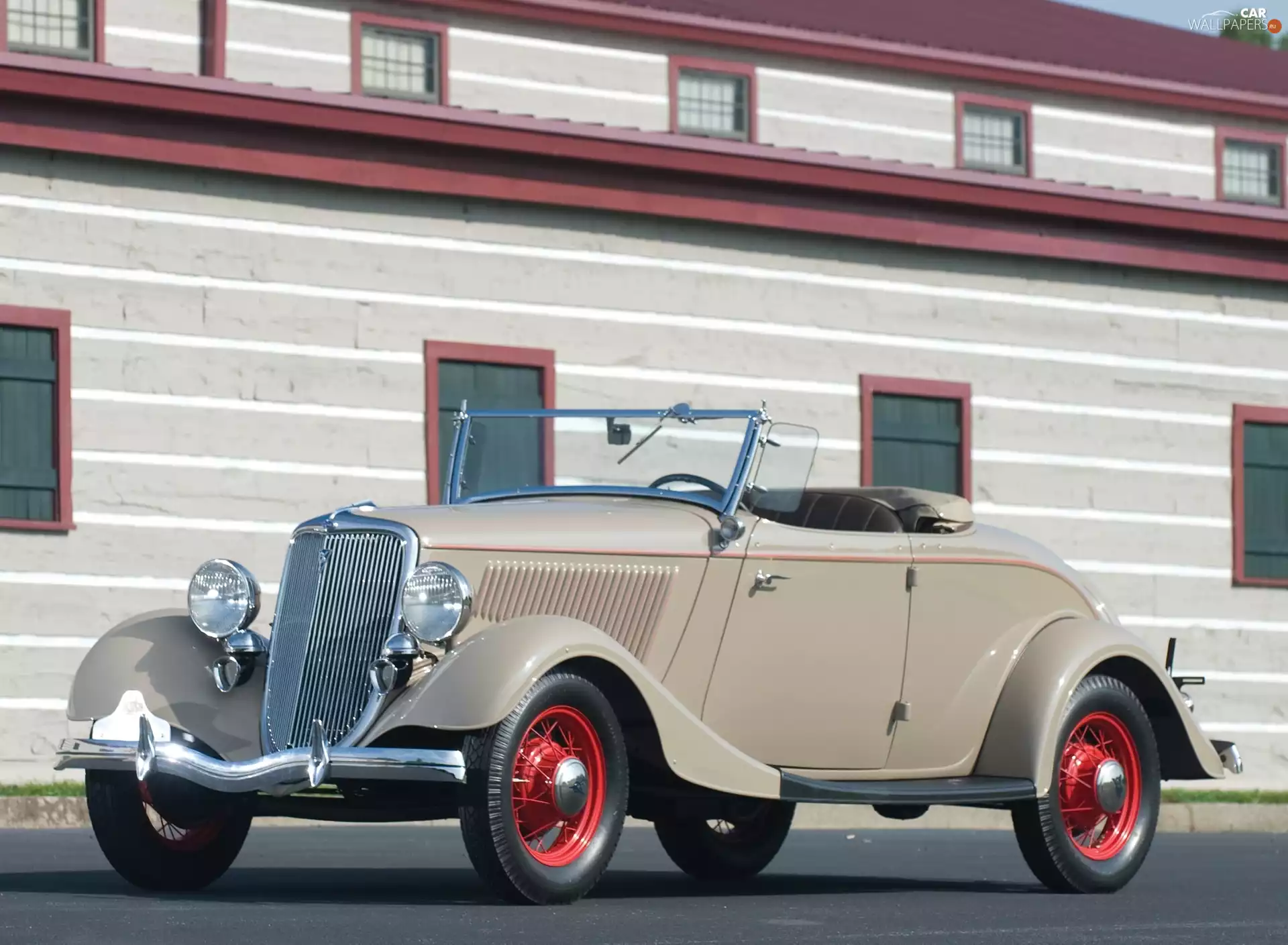 Ford V8 Deluxe, classic