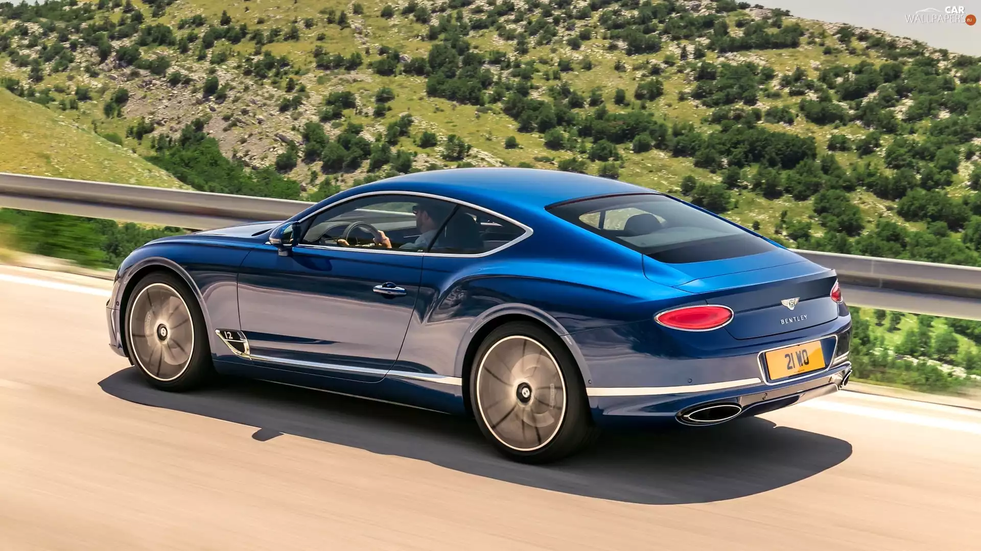 Bentley Continental GT, The Hills